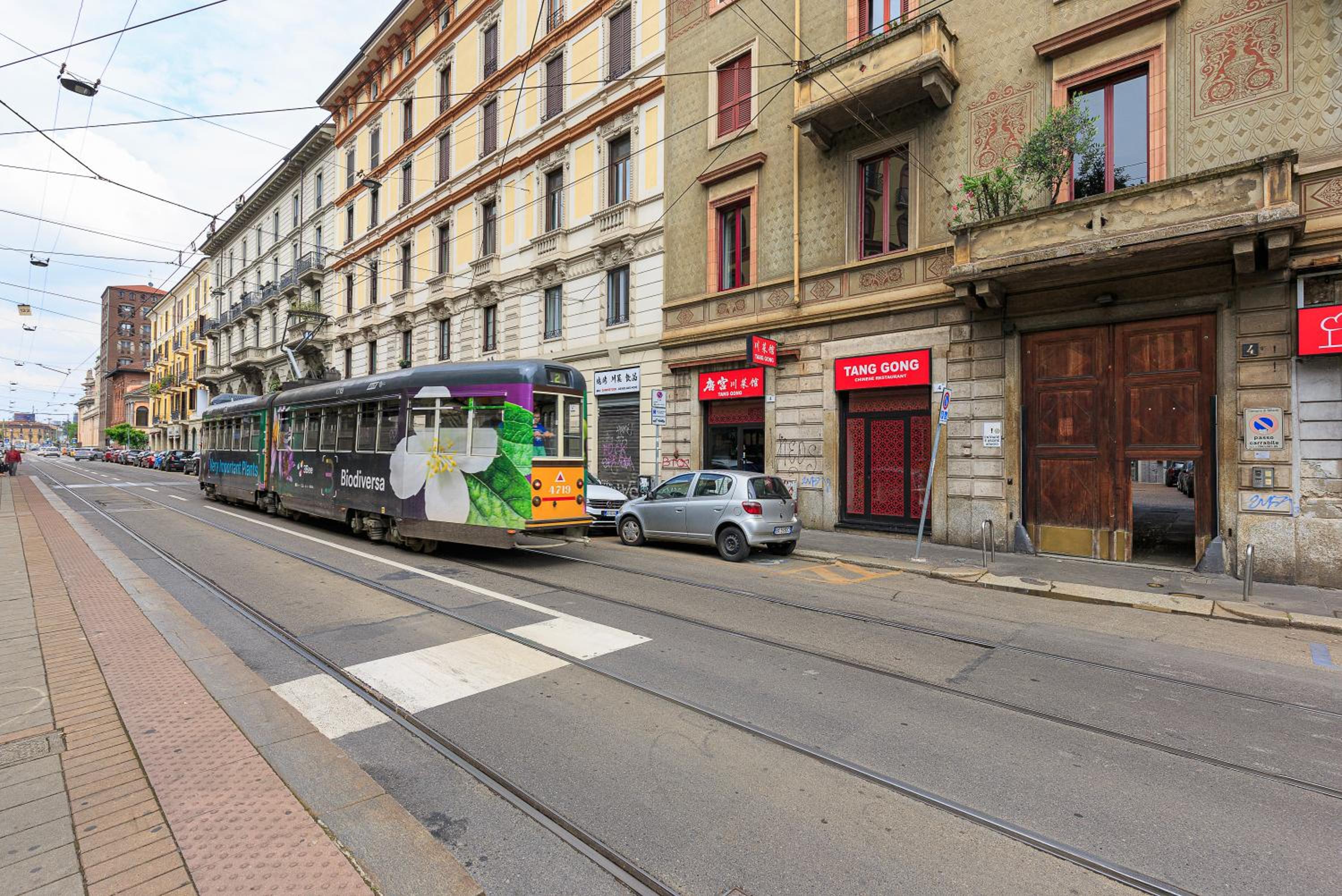 Luxury terrace in the center of Milan Garibaldi train station Brera