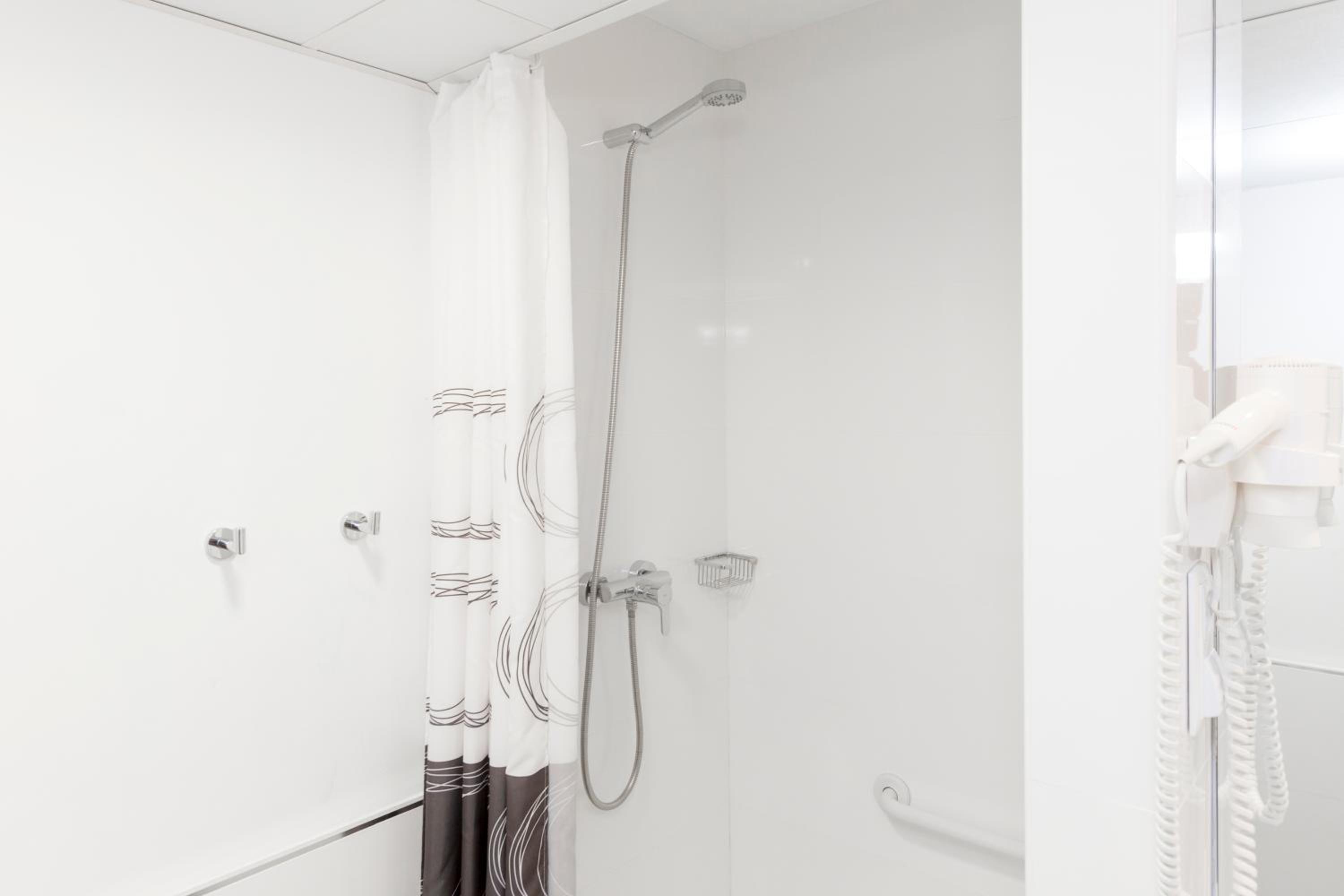 Hostal Aslyp 114