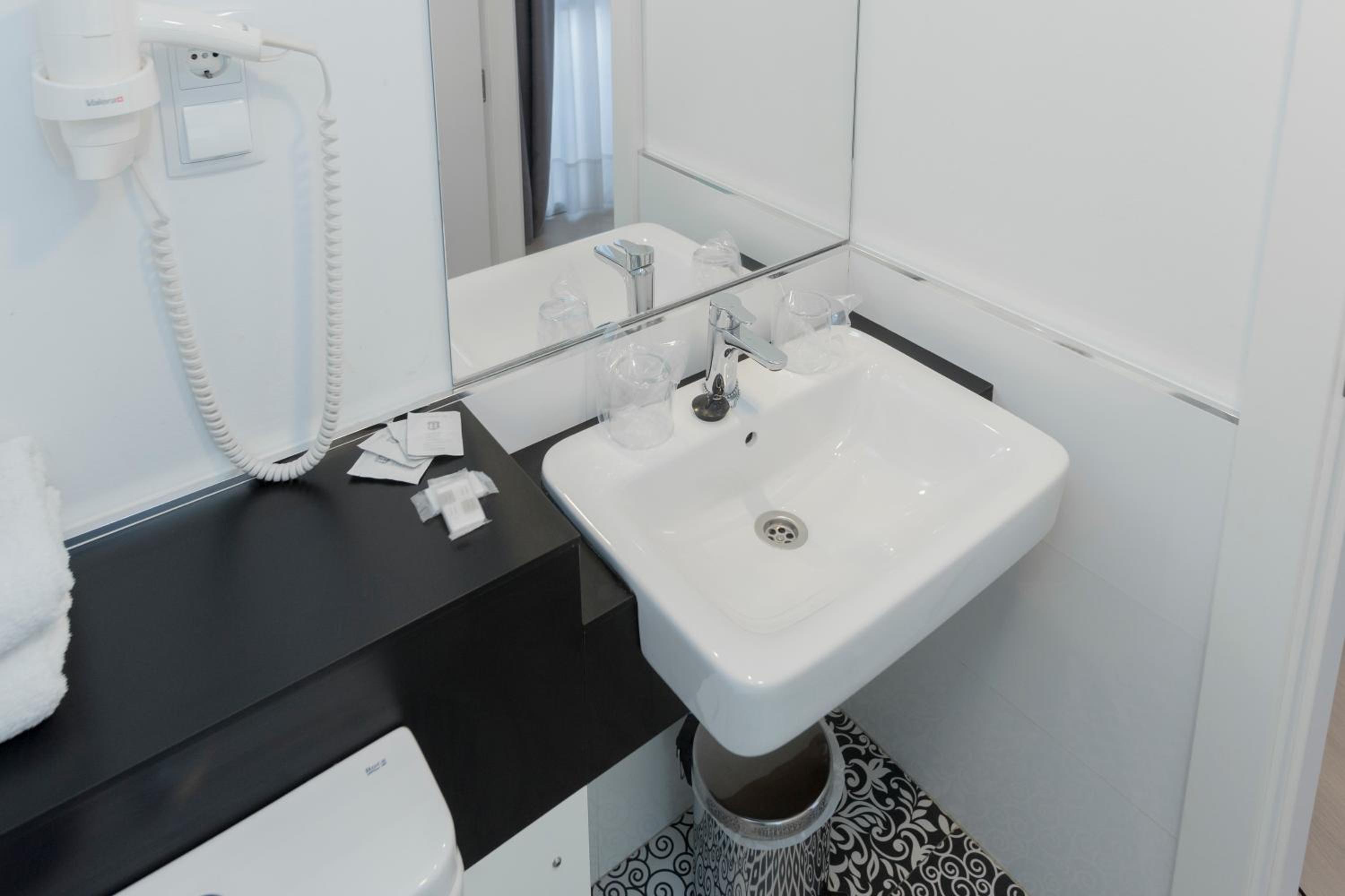 Hostal Aslyp 114