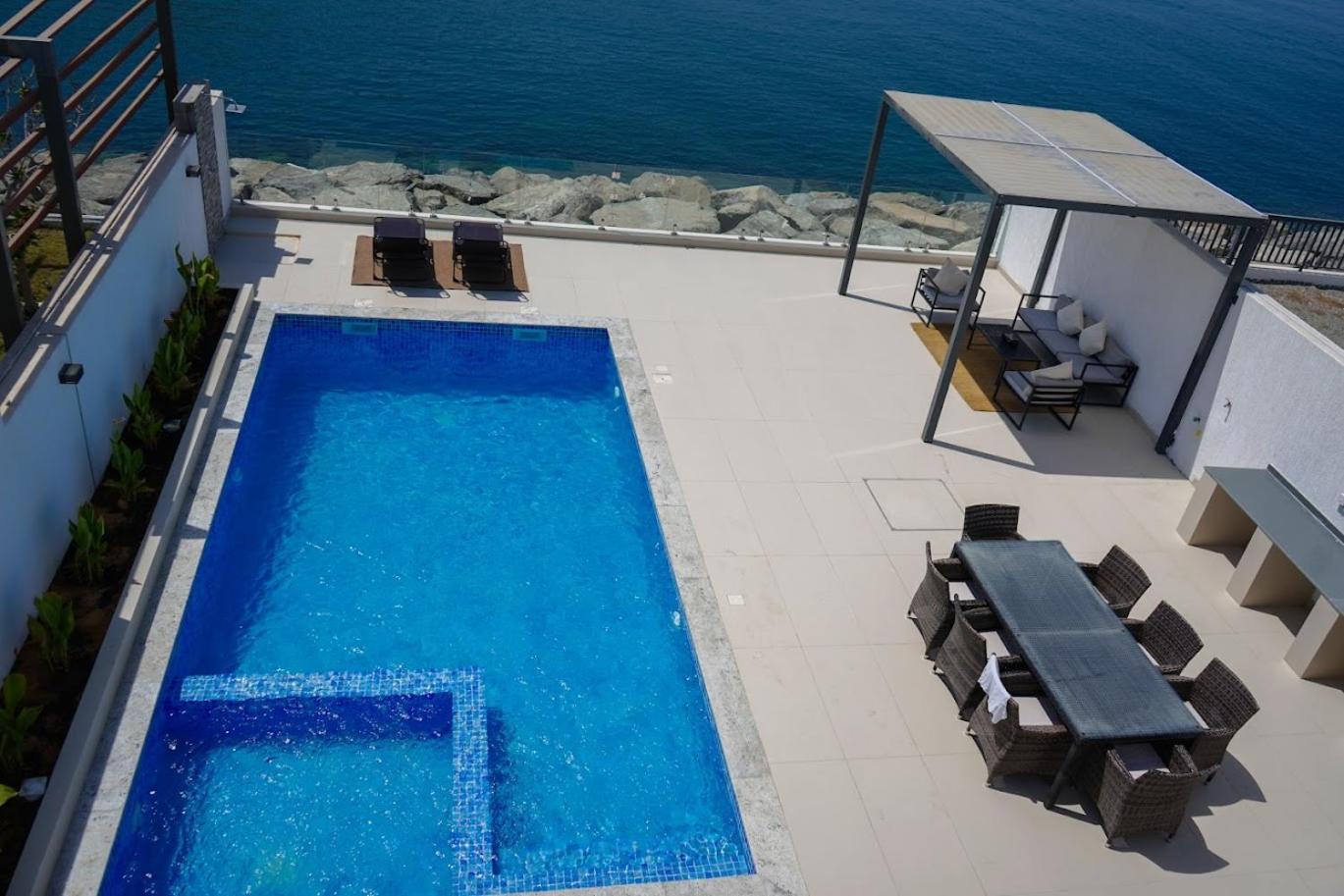 Al Dana Vitamin Sea Villa