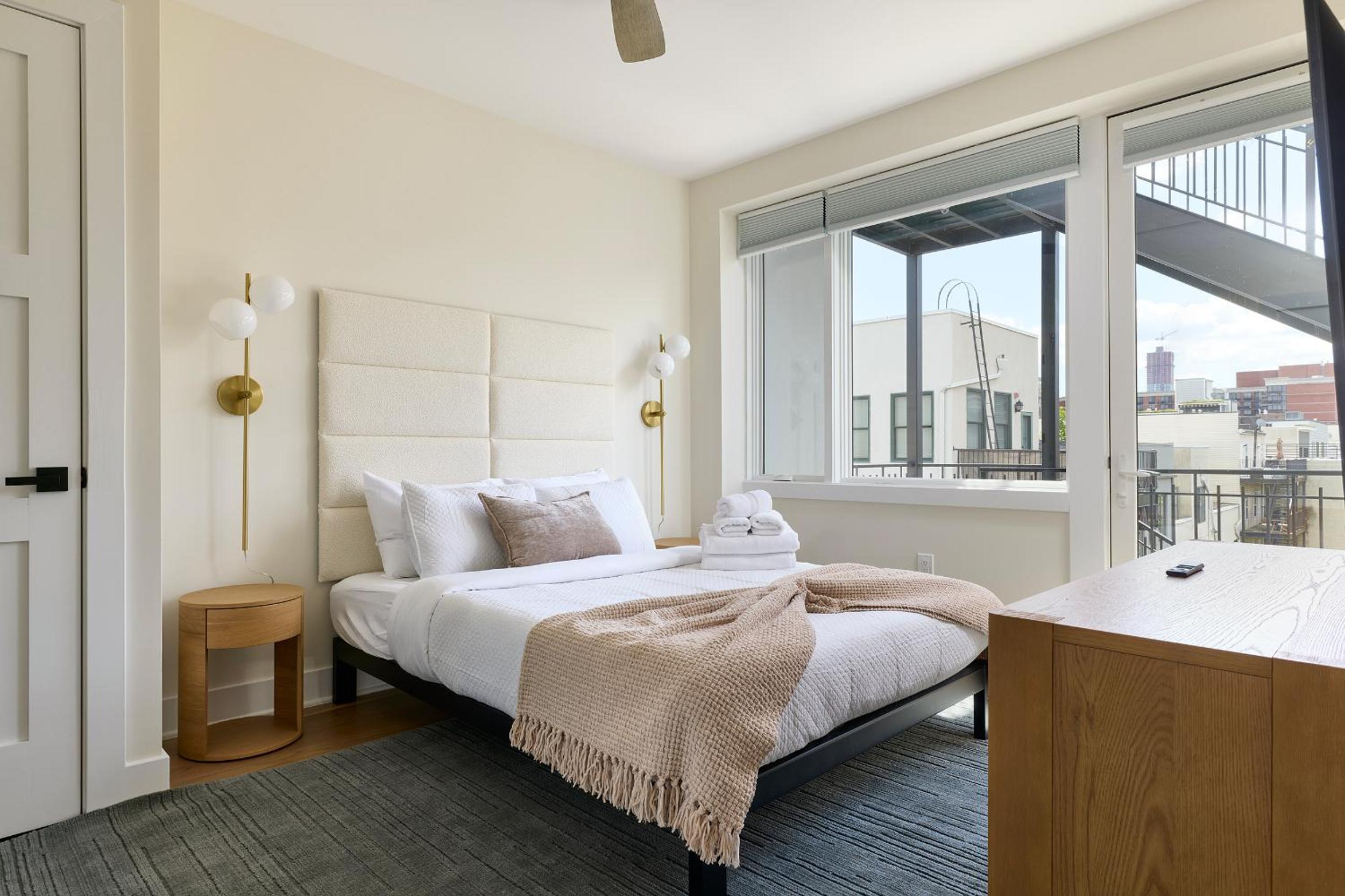 Bright 3BR Loft • Hoboken Gem