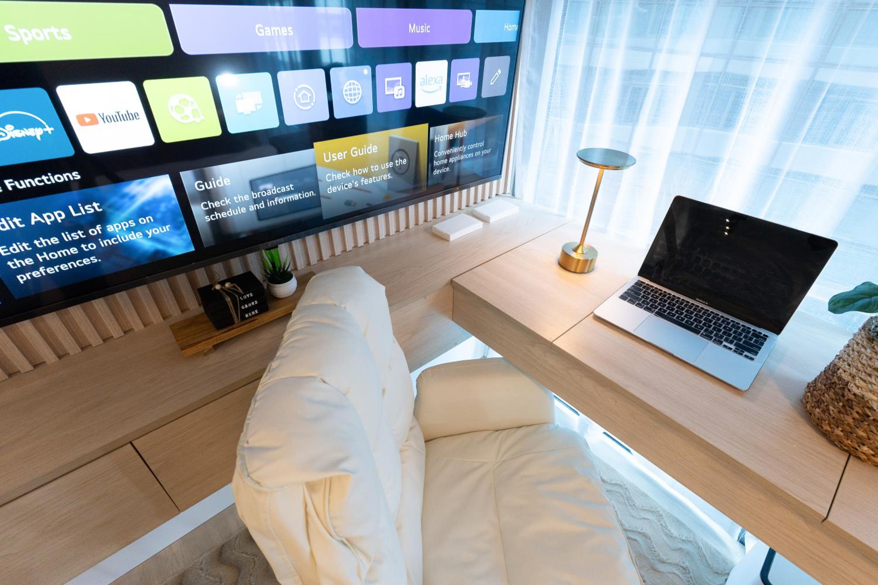 2mins to Malls, Unli Full Body Massage, Eastwood Le Grand 3