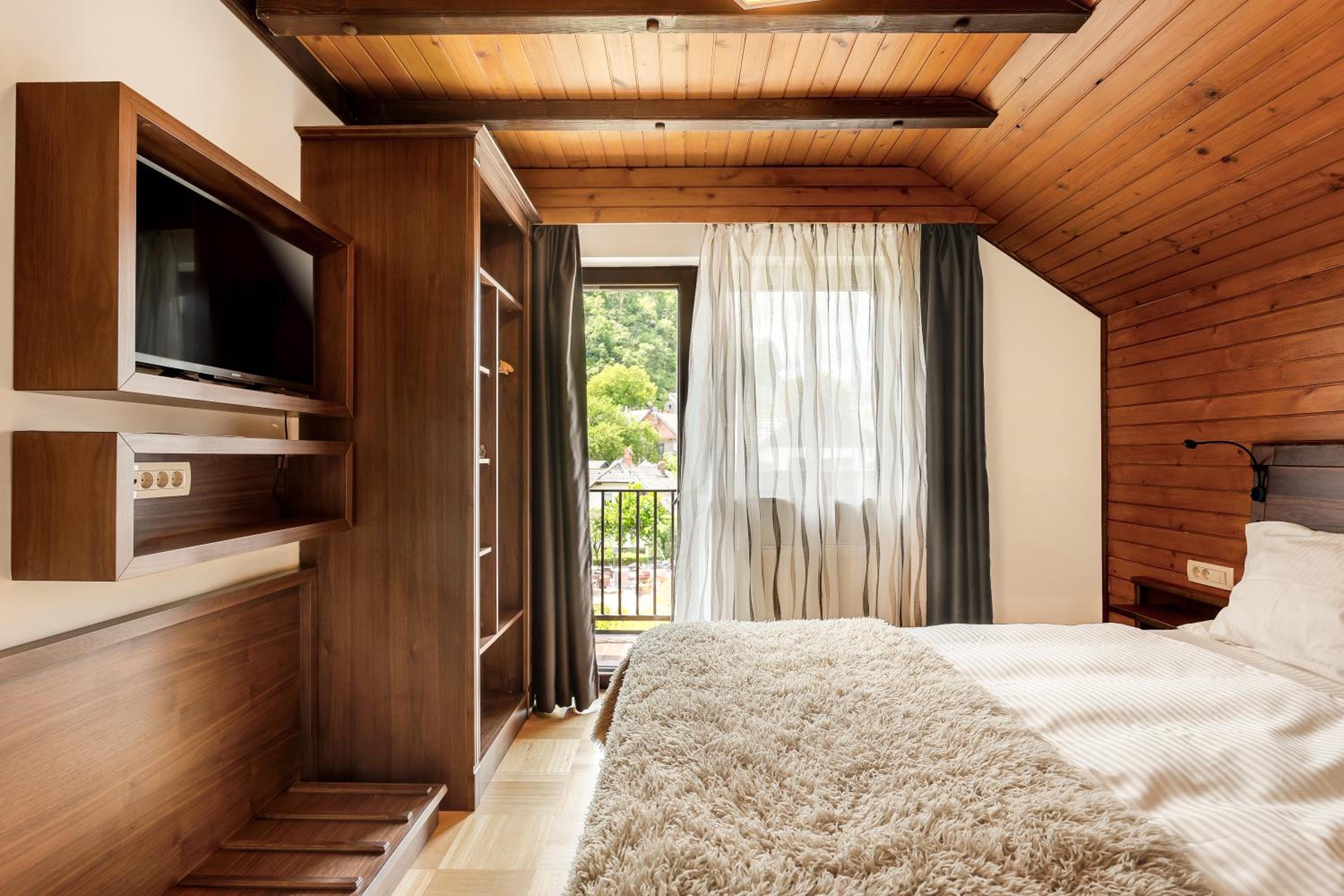Guest House The Hive