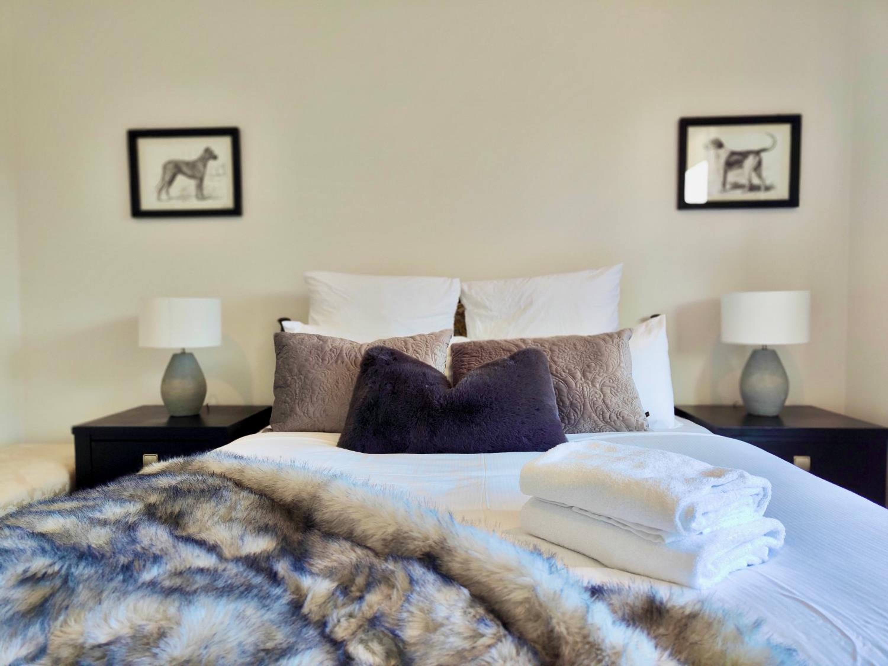 Most Peaceful & Private City Retreat - New AC - CBD 12 KMs & Airport 17KMs Away