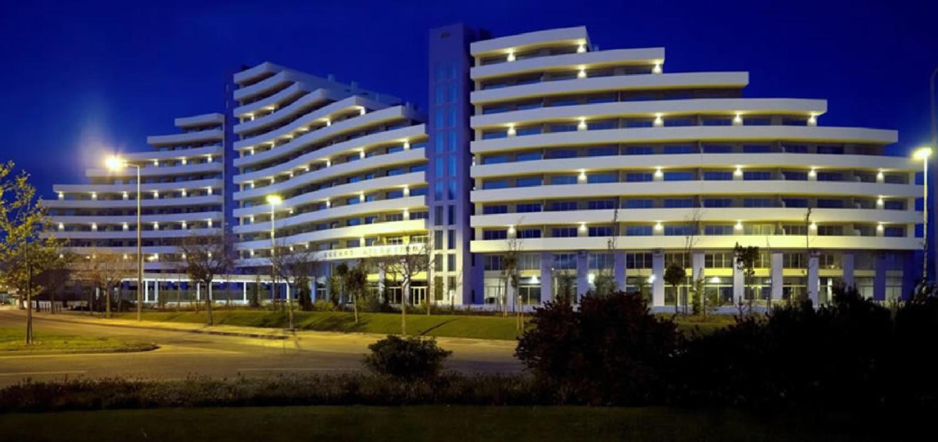 Hotel Exclusive Luxury Apartments in Oceano Atlantico Complex - Image 1