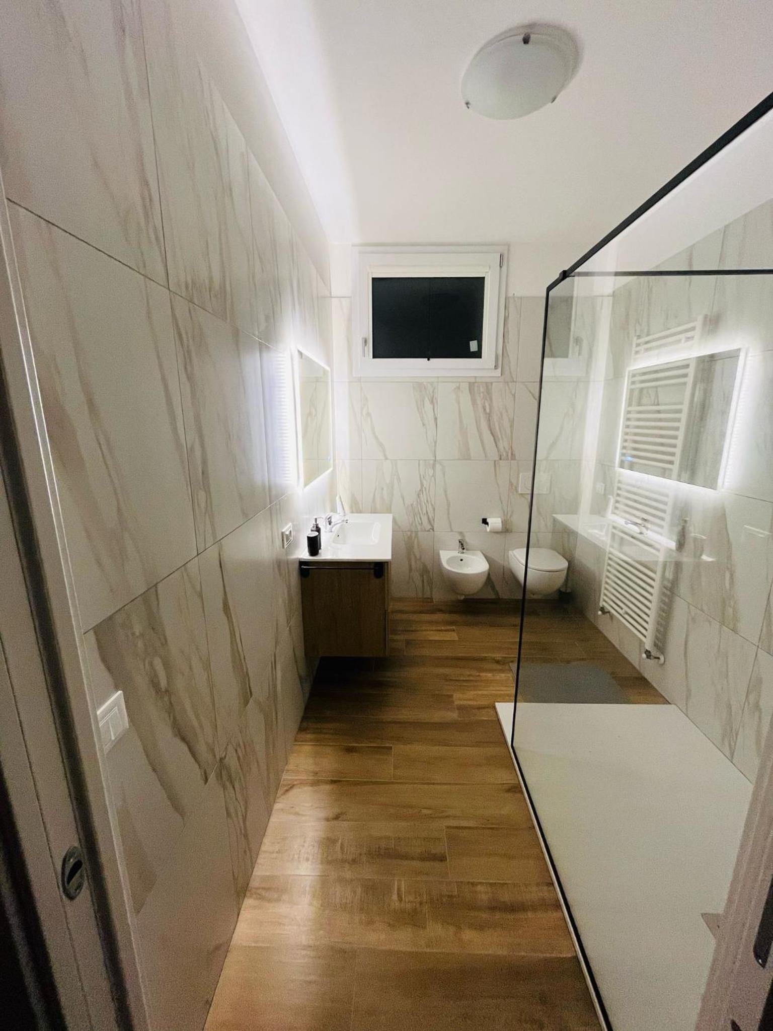 Villa Alexander Suite esclusiva di 100 m con vasca idromassaggio