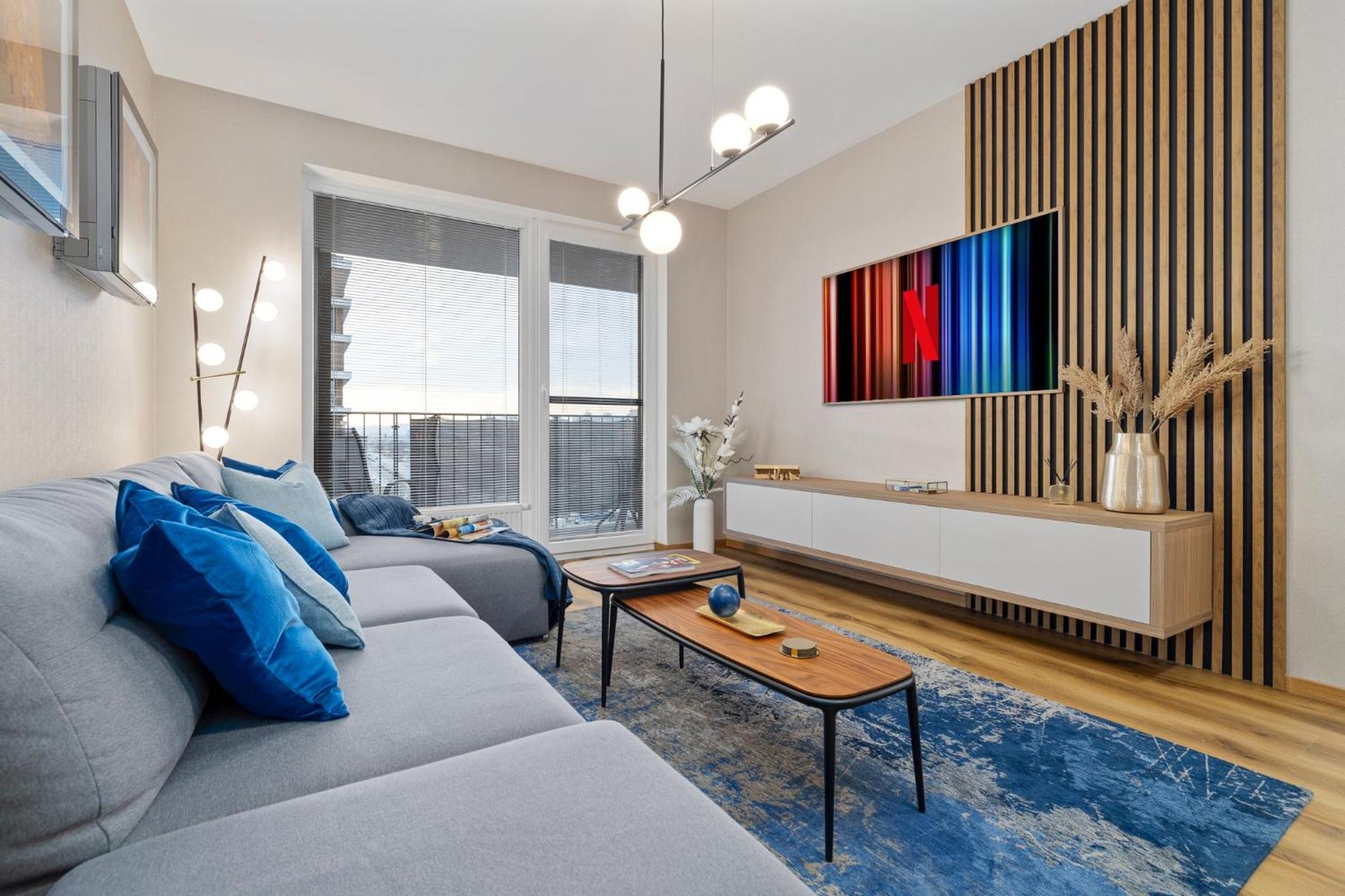 Golden Moon Apartment