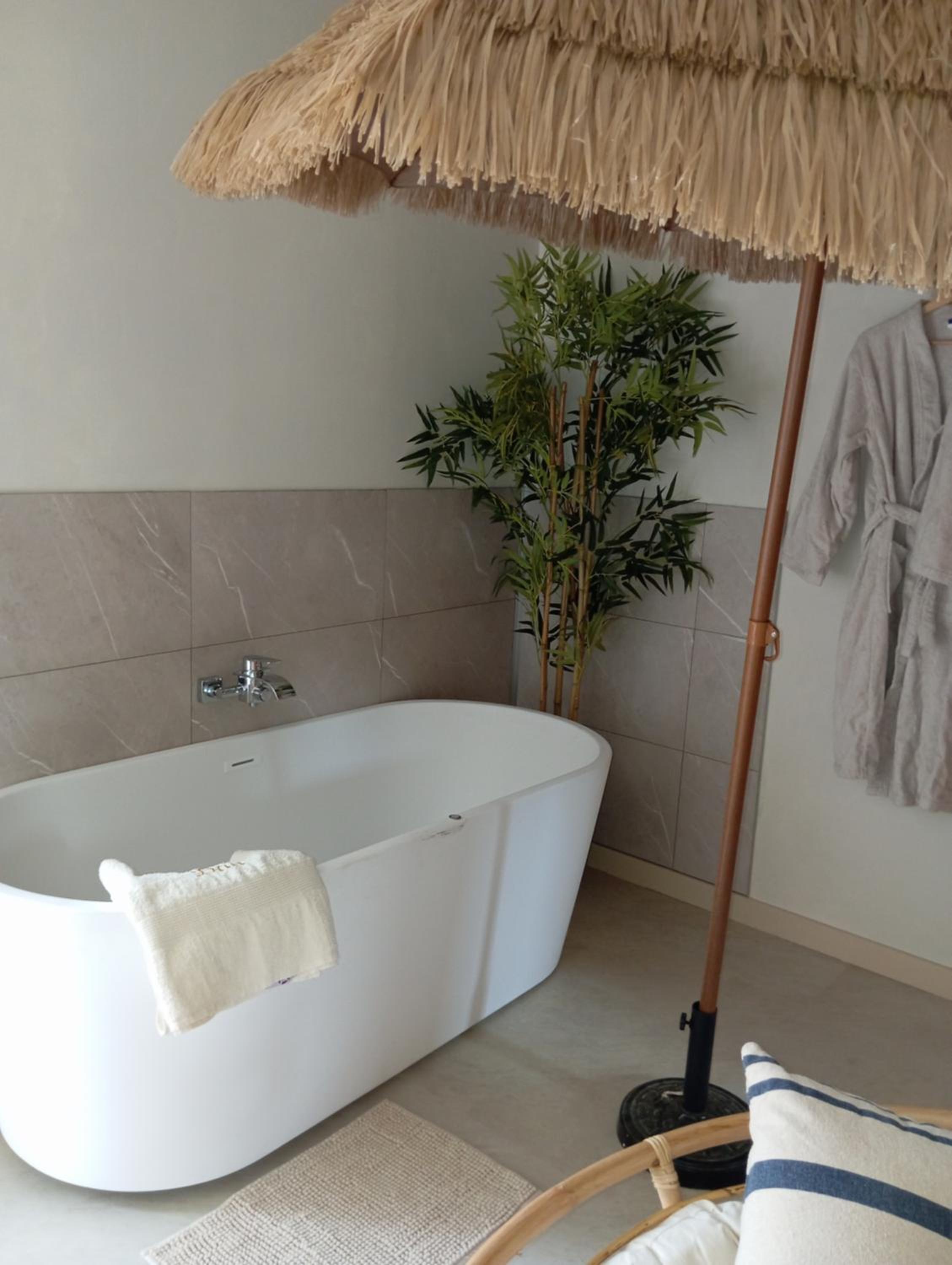 Suite Romantique Cinta Bali SPA privé - Châteaux de la Loire