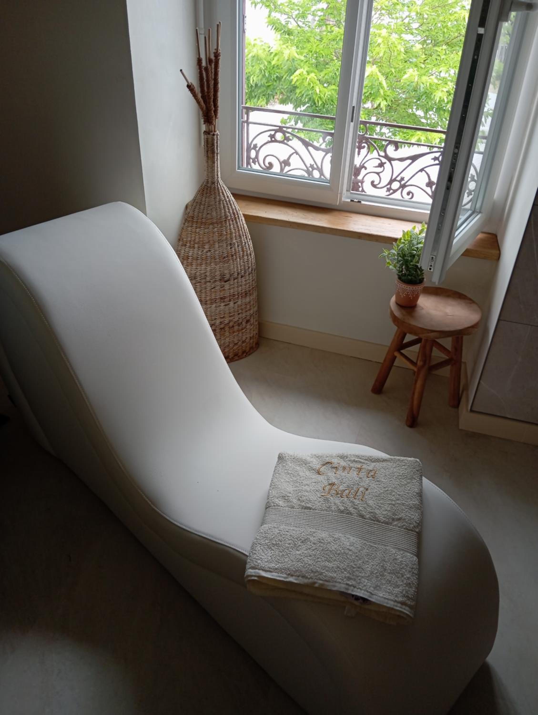 Suite Romantique Cinta Bali SPA privé - Châteaux de la Loire