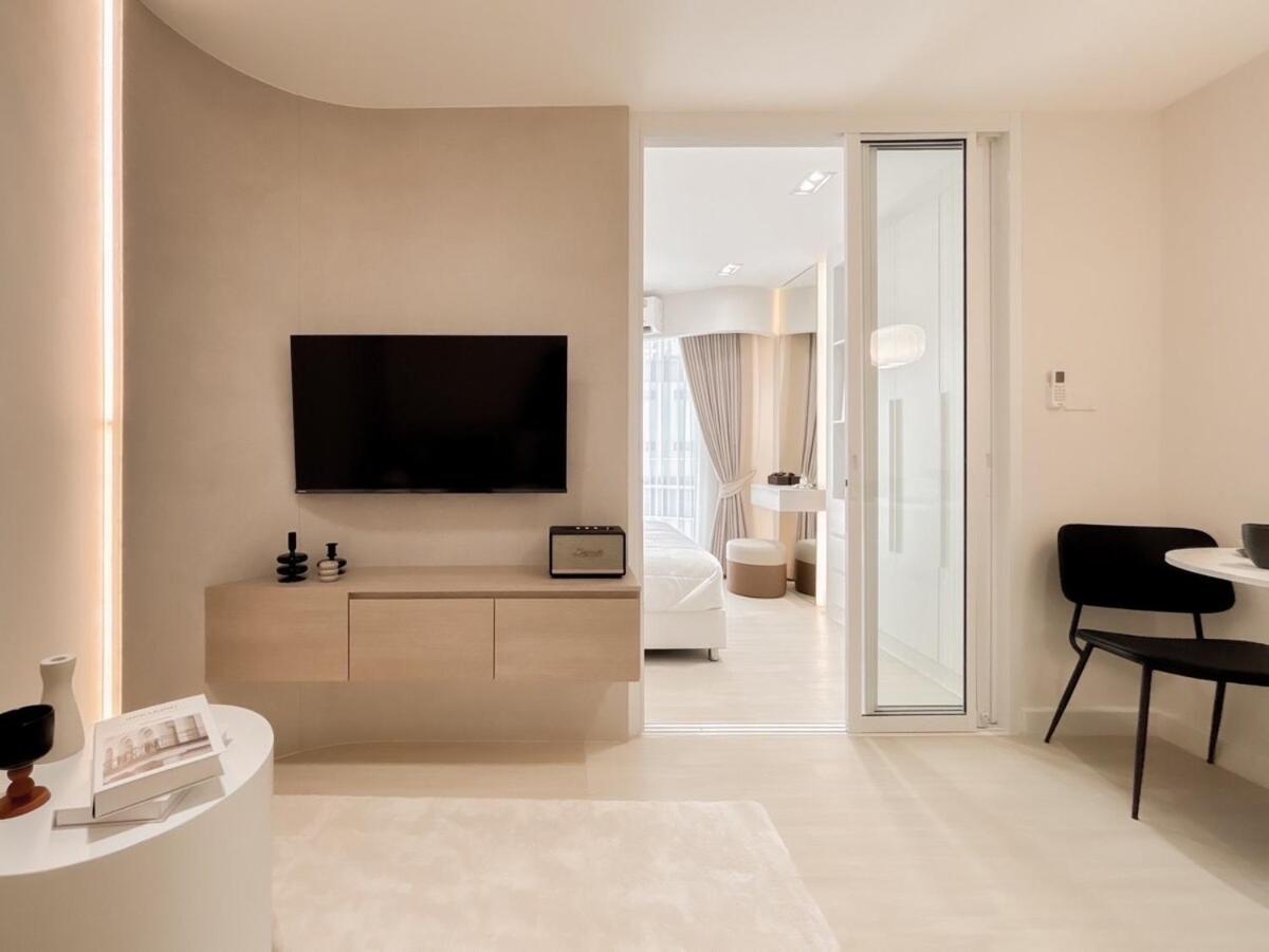 Close Nimman cozy room