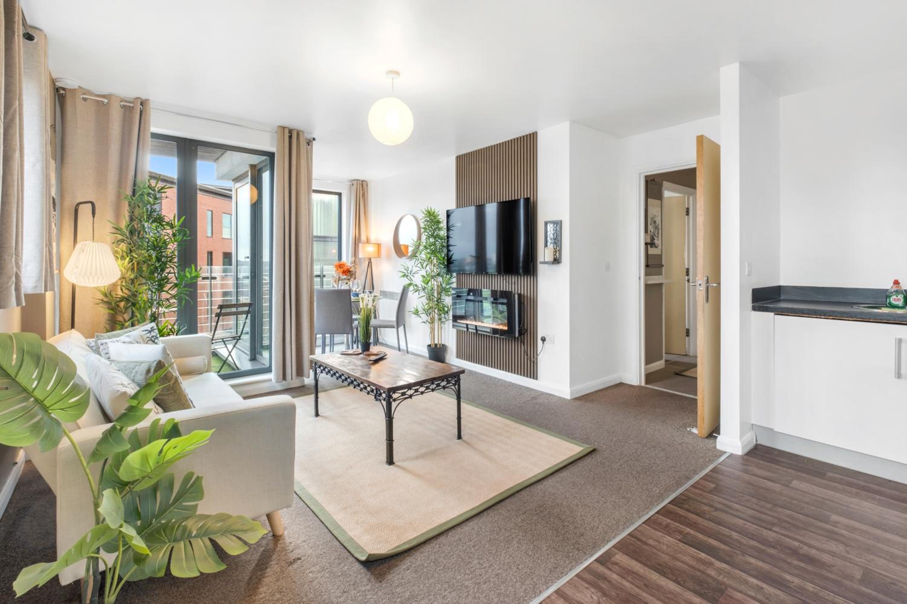 Orient CityView with FreePark and Netflix