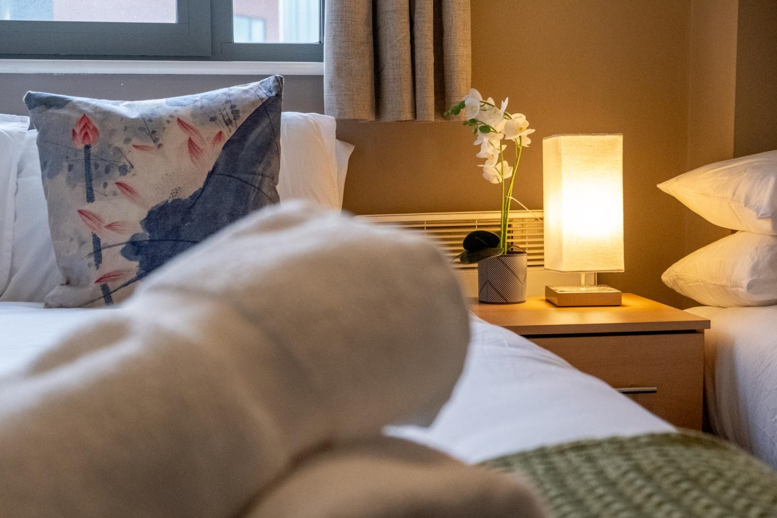Orient CityView with FreePark and Netflix