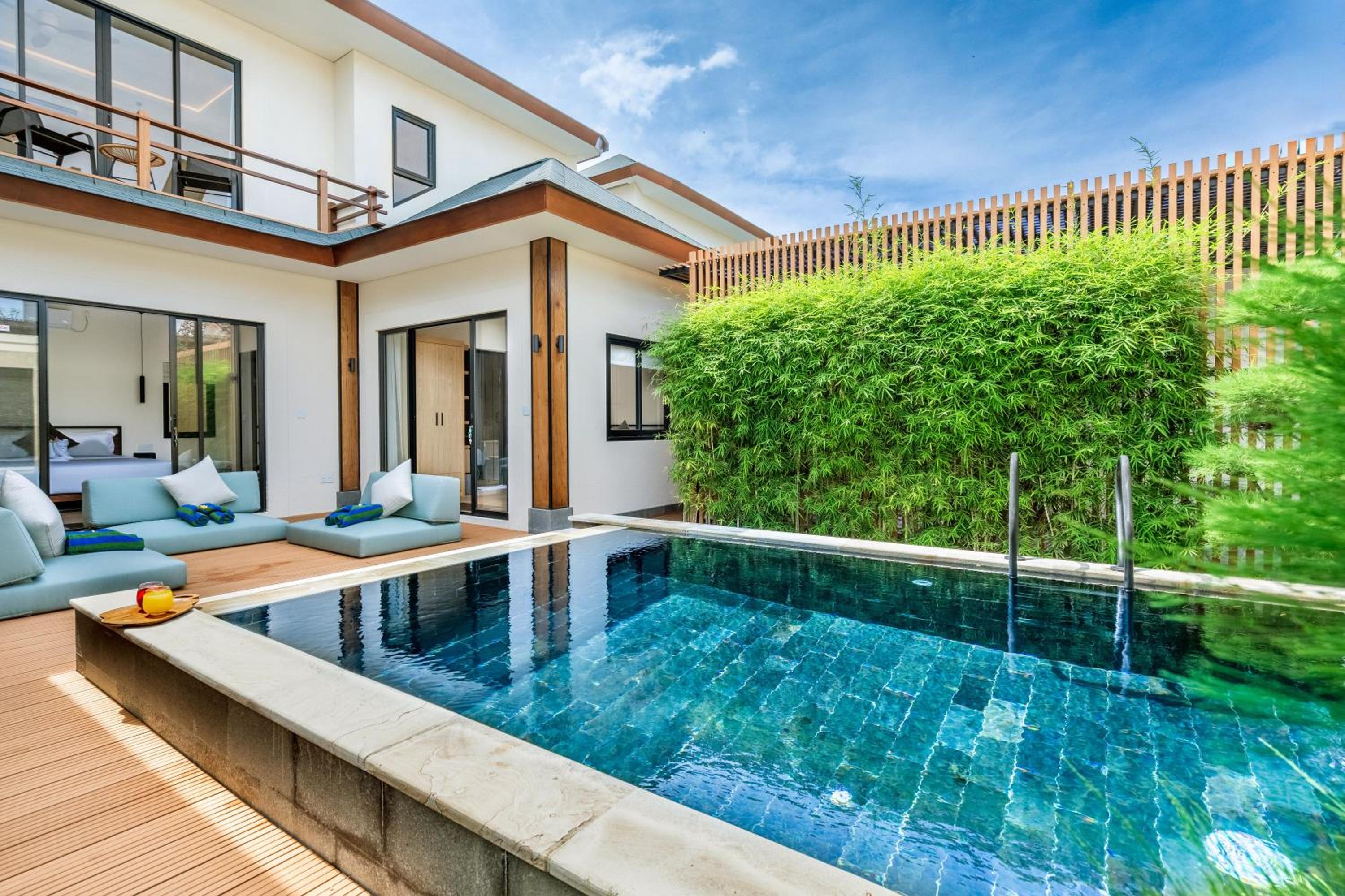 Oasis Residences Sanur - Modern 3-BR Villa with Private Pool & Fast WiFi