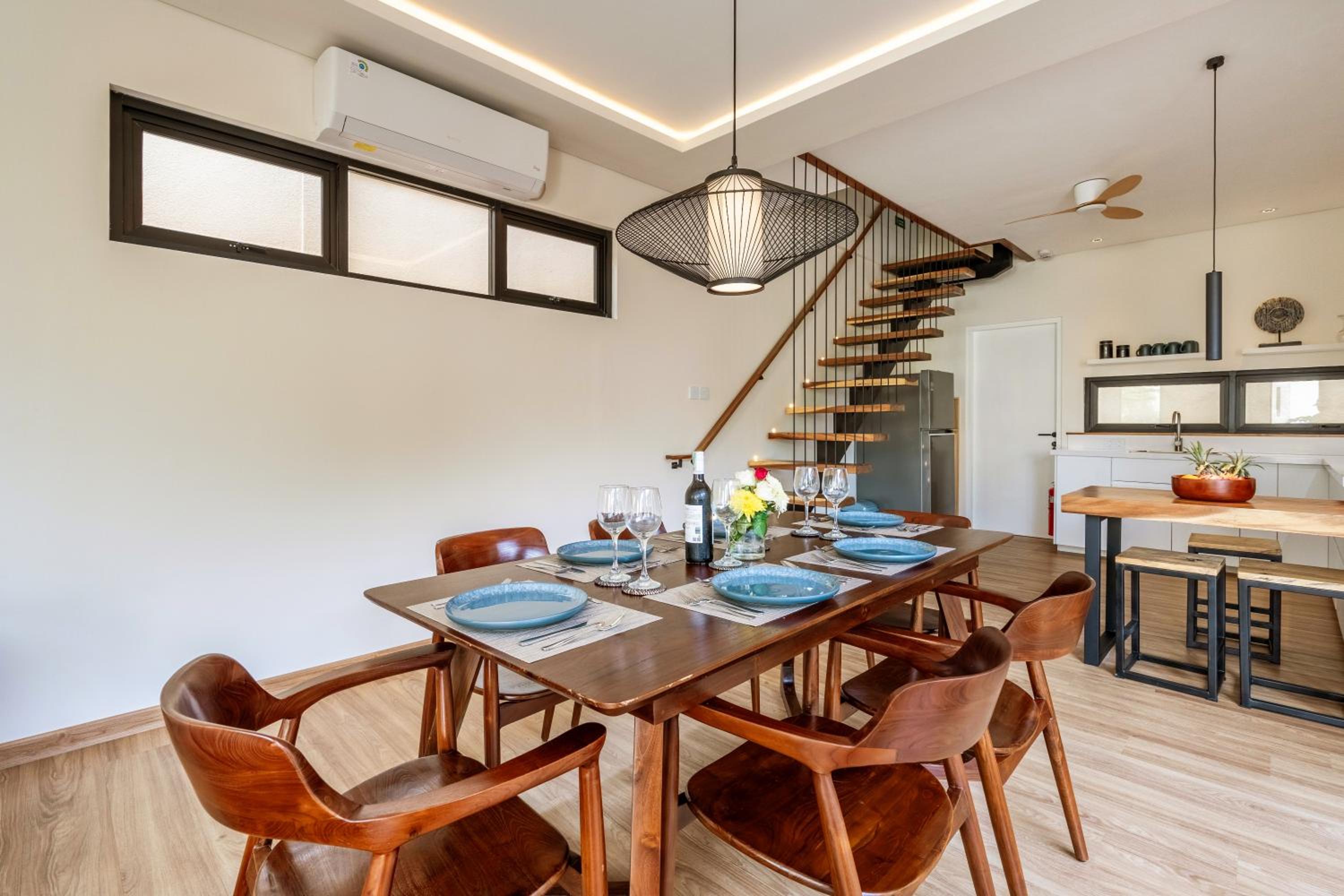 Oasis Residences Sanur - Modern 3-BR Villa with Private Pool & Fast WiFi