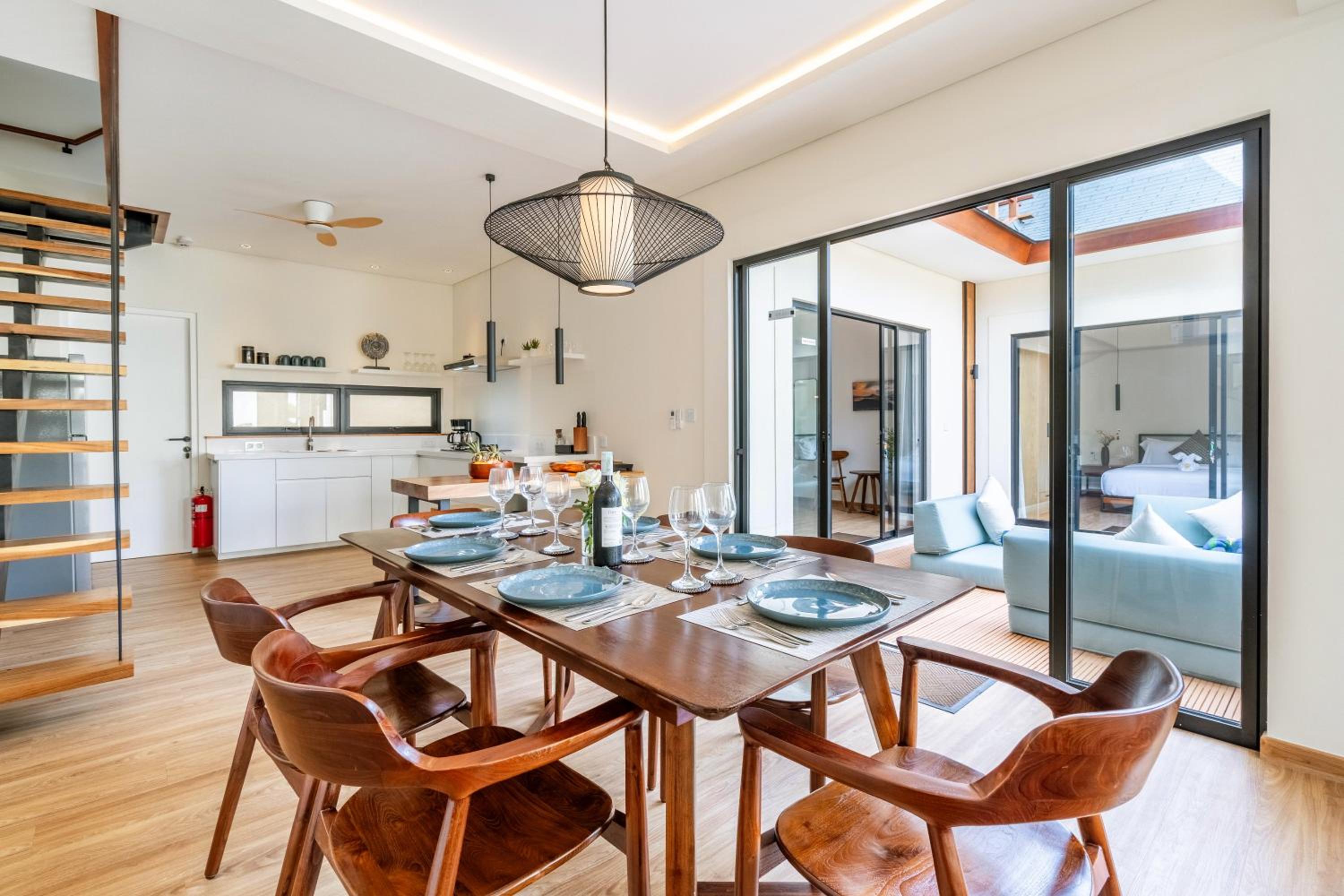 Oasis Residences Sanur - Modern 3-BR Villa with Private Pool & Fast WiFi