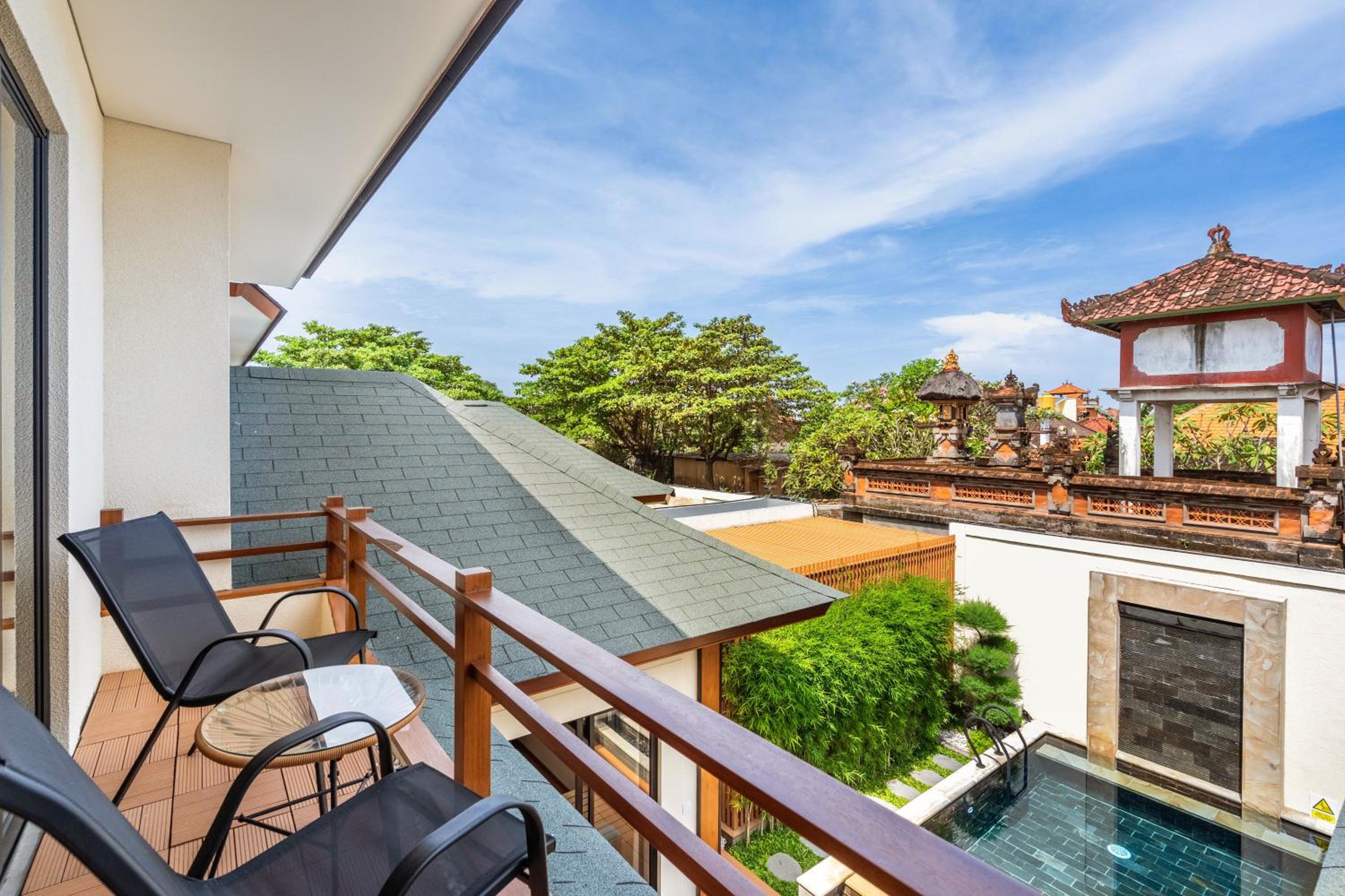 Oasis Residences Sanur - Modern 3-BR Villa with Private Pool & Fast WiFi