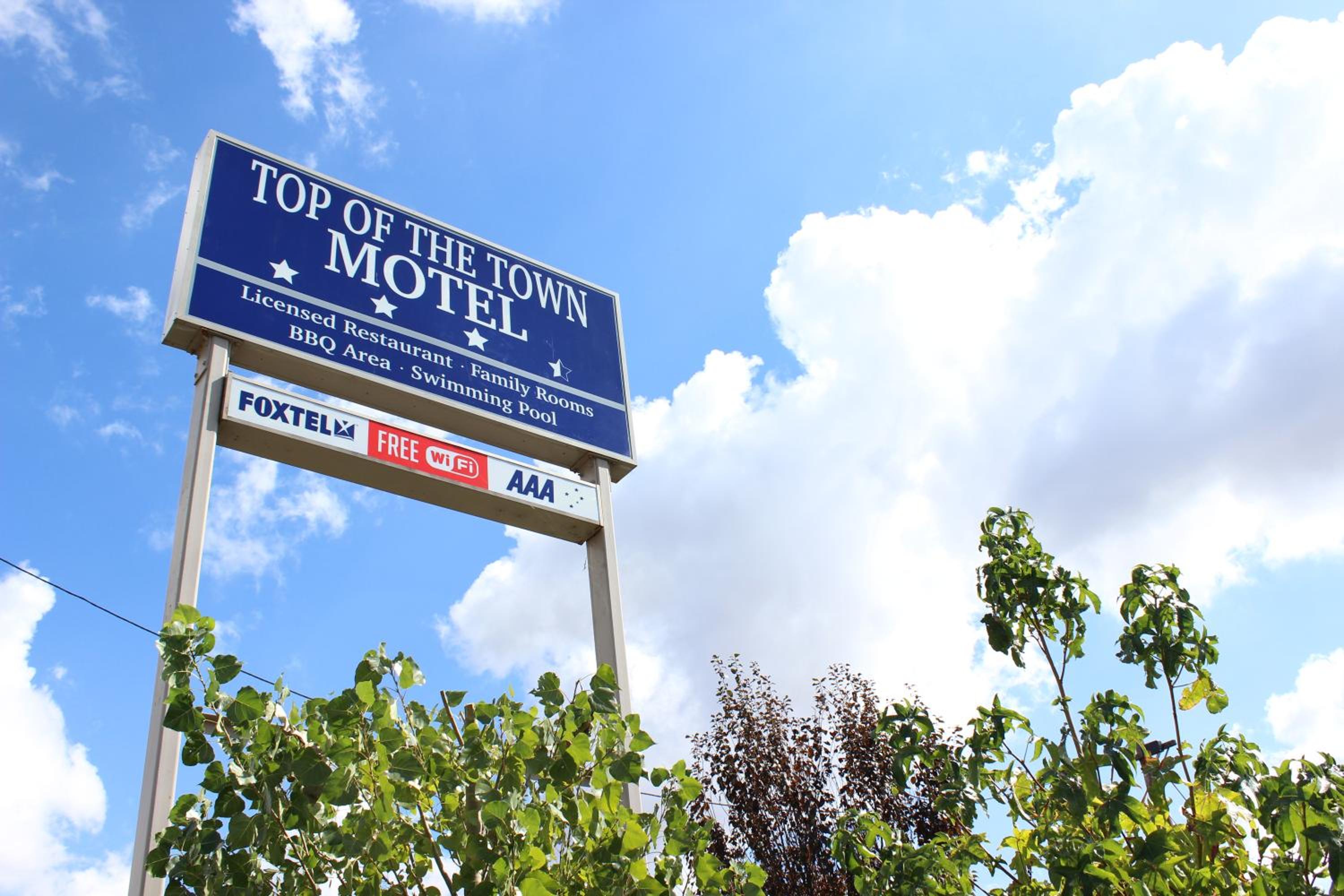 Top of the Town Motel