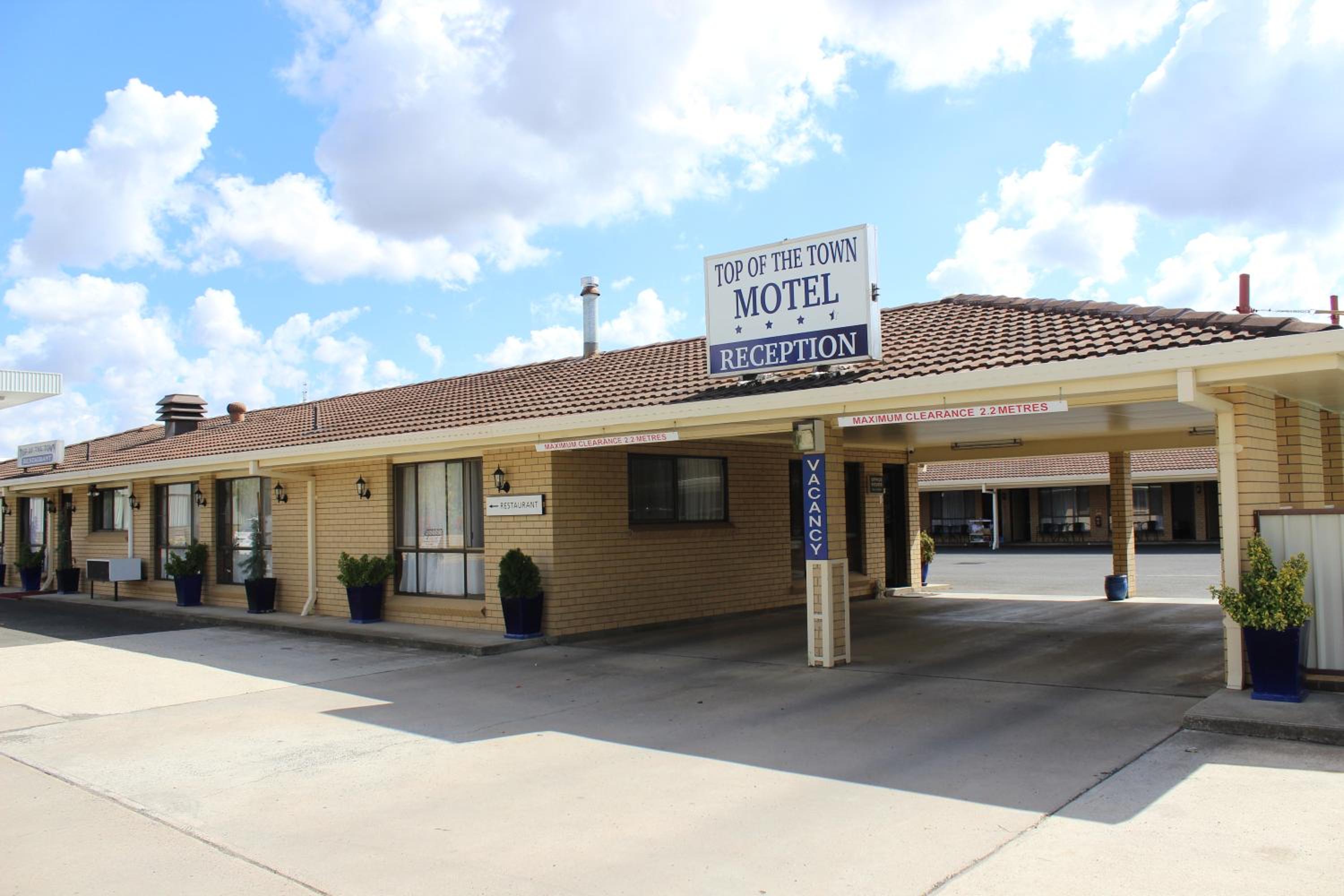 Top of the Town Motel