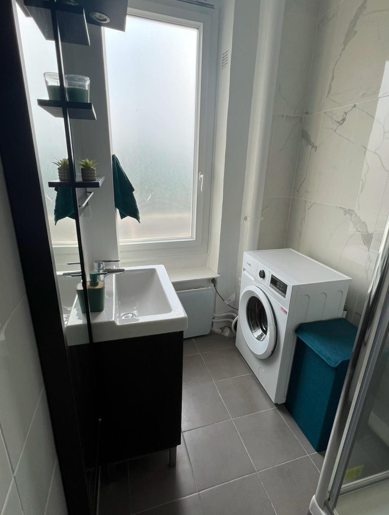 PARIS-MONTROUGE Magnifique Studio Appartement de 35m2 - très cosy pour 1 à 6 personnes refait à neuf - ENTIRE APARTMENT LUXURIOUS AND WARM - Montrouge Pari