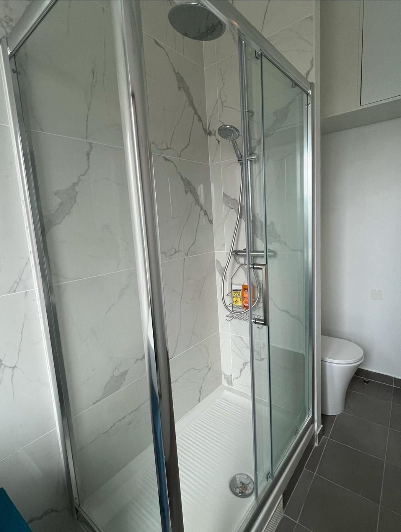PARIS-MONTROUGE Magnifique Studio Appartement de 35m2 - très cosy pour 1 à 6 personnes refait à neuf - ENTIRE APARTMENT LUXURIOUS AND WARM - Montrouge Pari