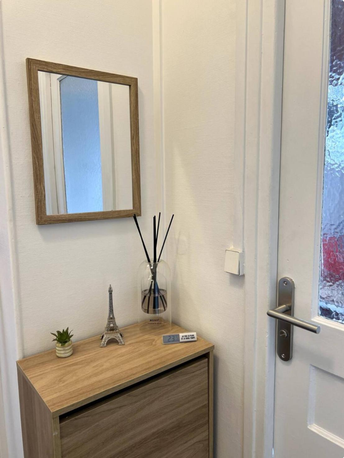 PARIS-MONTROUGE Magnifique Studio Appartement de 35m2 - très cosy pour 1 à 6 personnes refait à neuf - ENTIRE APARTMENT LUXURIOUS AND WARM - Montrouge Pari