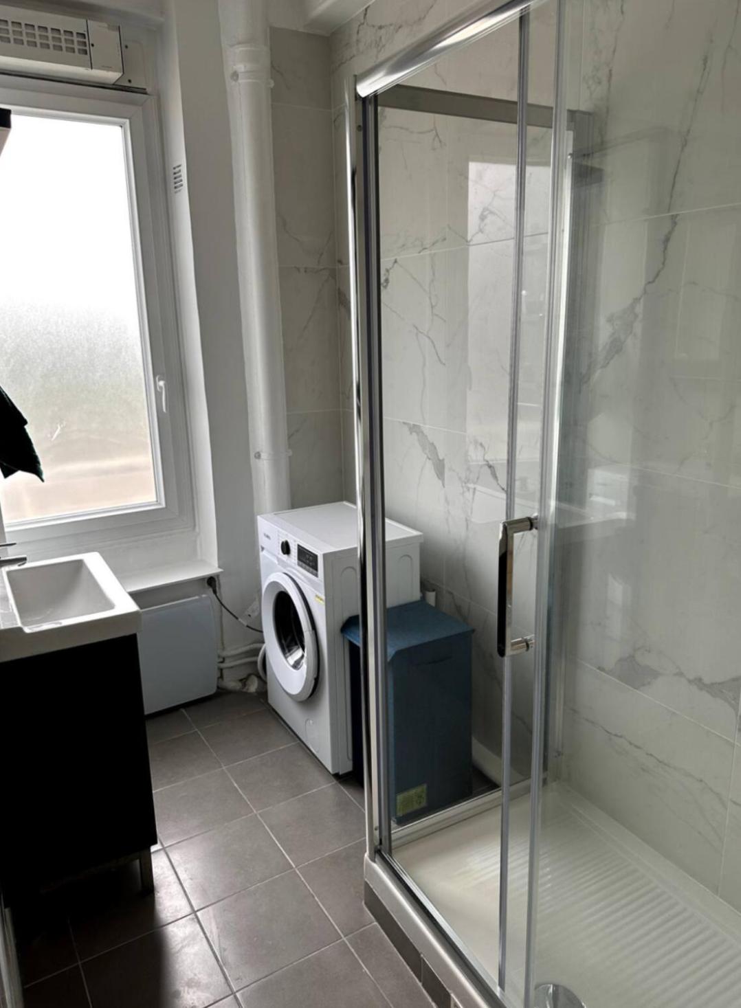 PARIS-MONTROUGE Magnifique Studio Appartement de 35m2 - très cosy pour 1 à 6 personnes refait à neuf - ENTIRE APARTMENT LUXURIOUS AND WARM - Montrouge Pari
