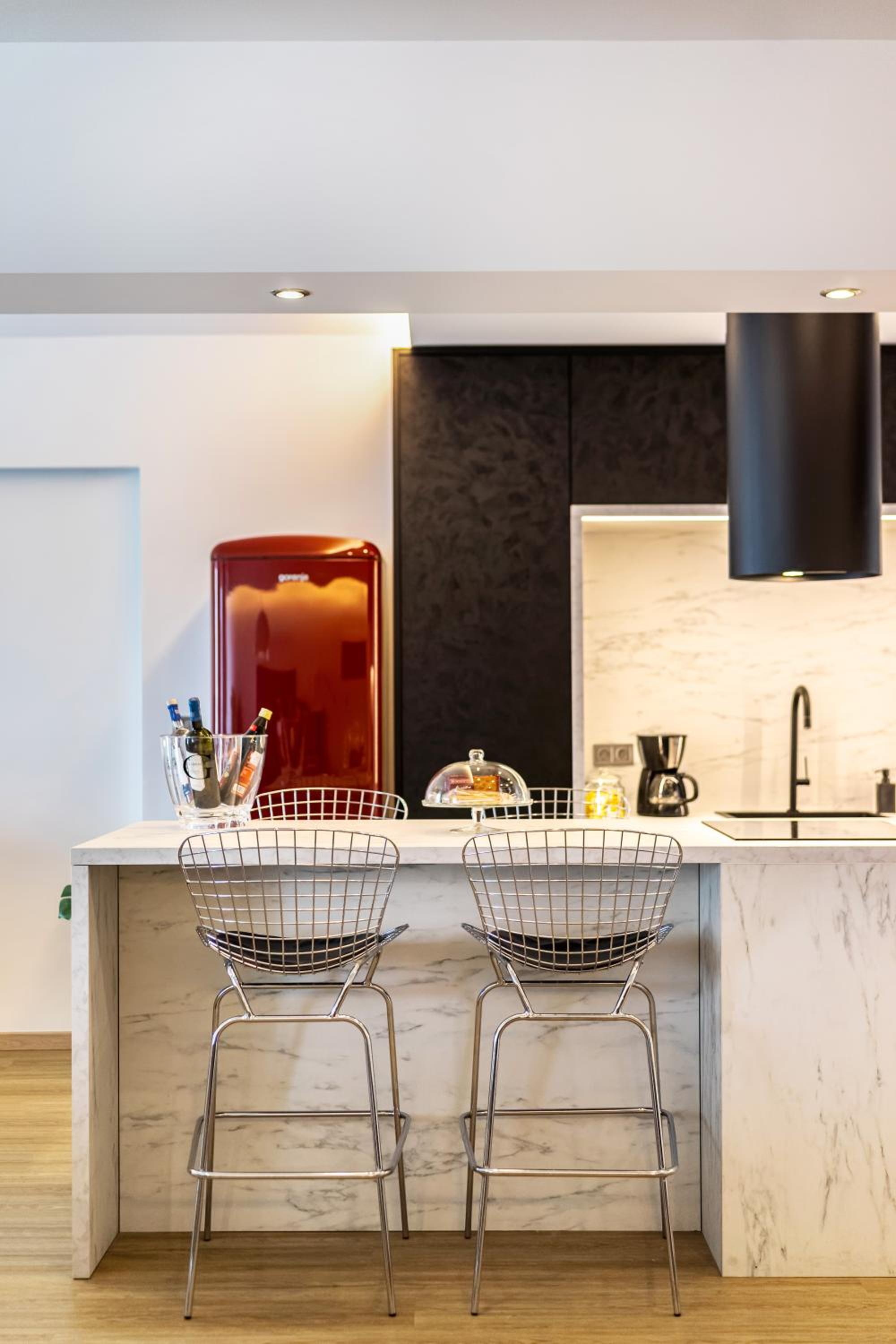 Luxury 3-bedroom Apartment Athens Nea Smirni