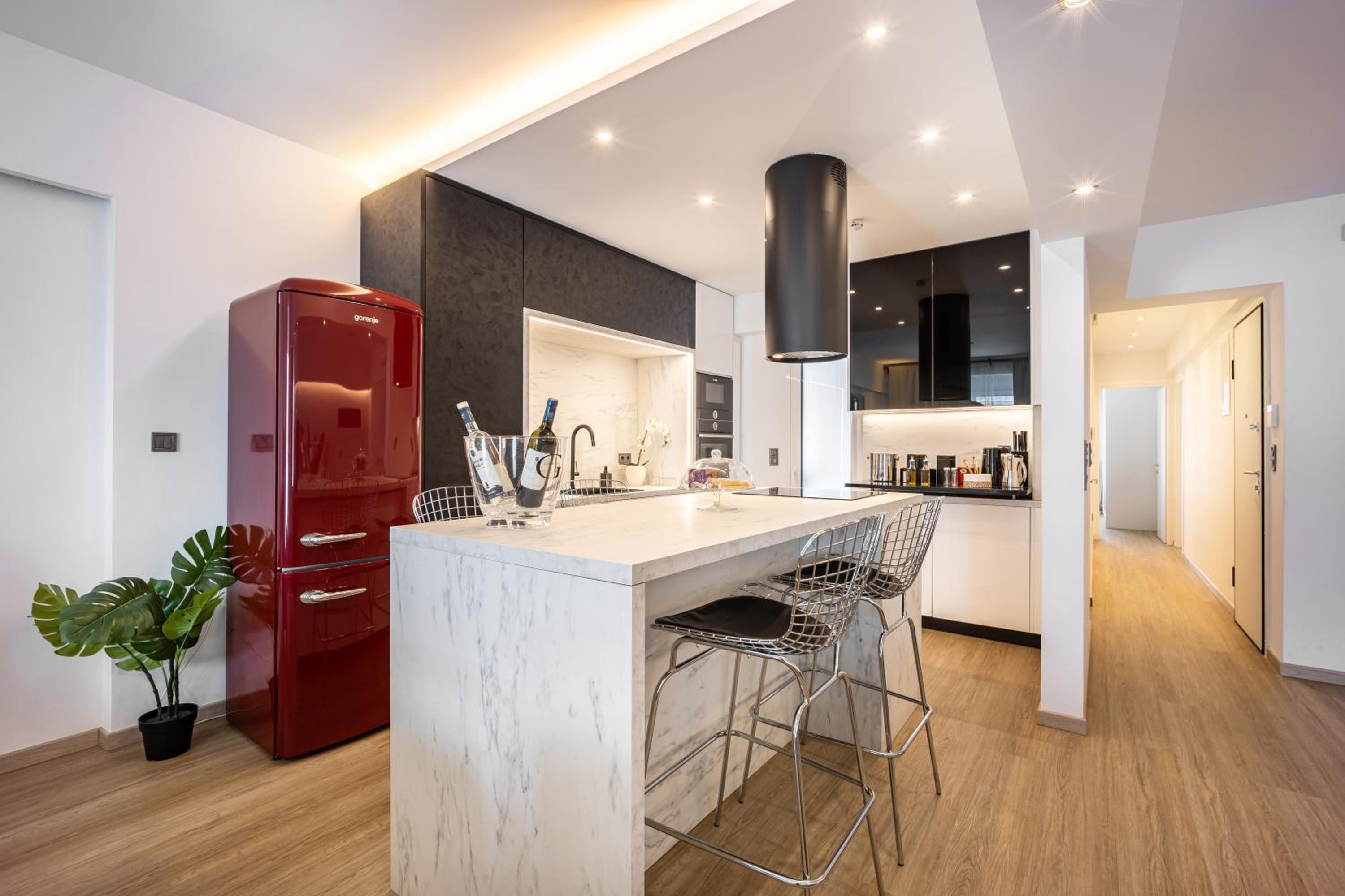 Luxury 3-bedroom Apartment Athens Nea Smirni