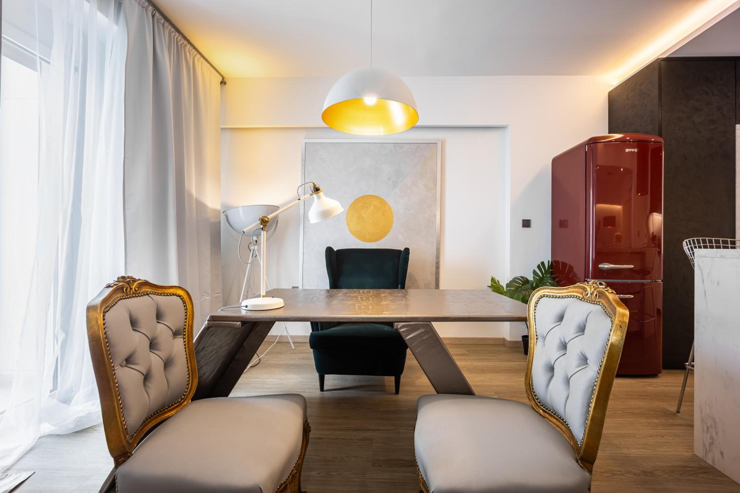 Luxury 3-bedroom Apartment Athens Nea Smirni