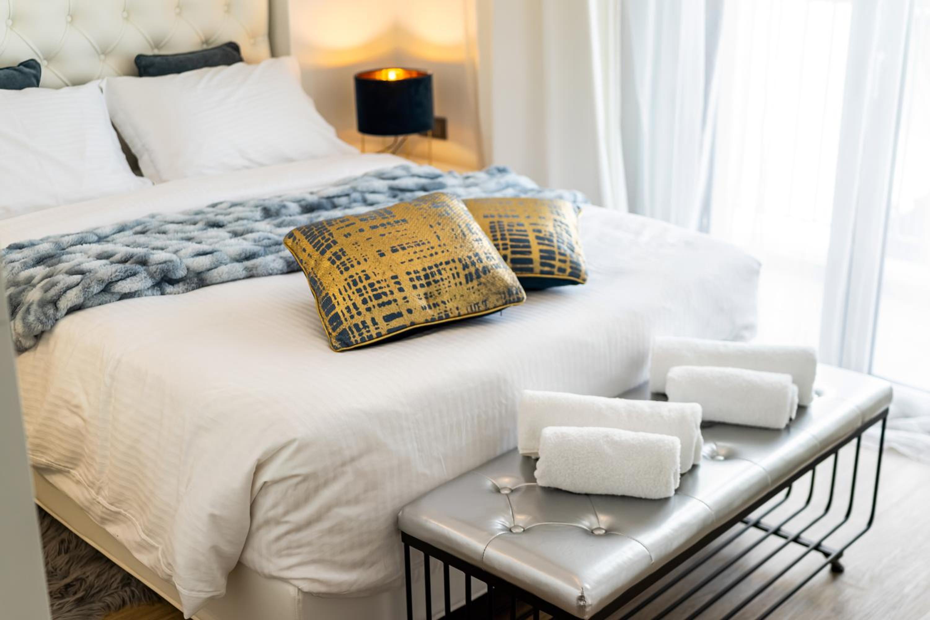 Luxury 3-bedroom Apartment Athens Nea Smirni