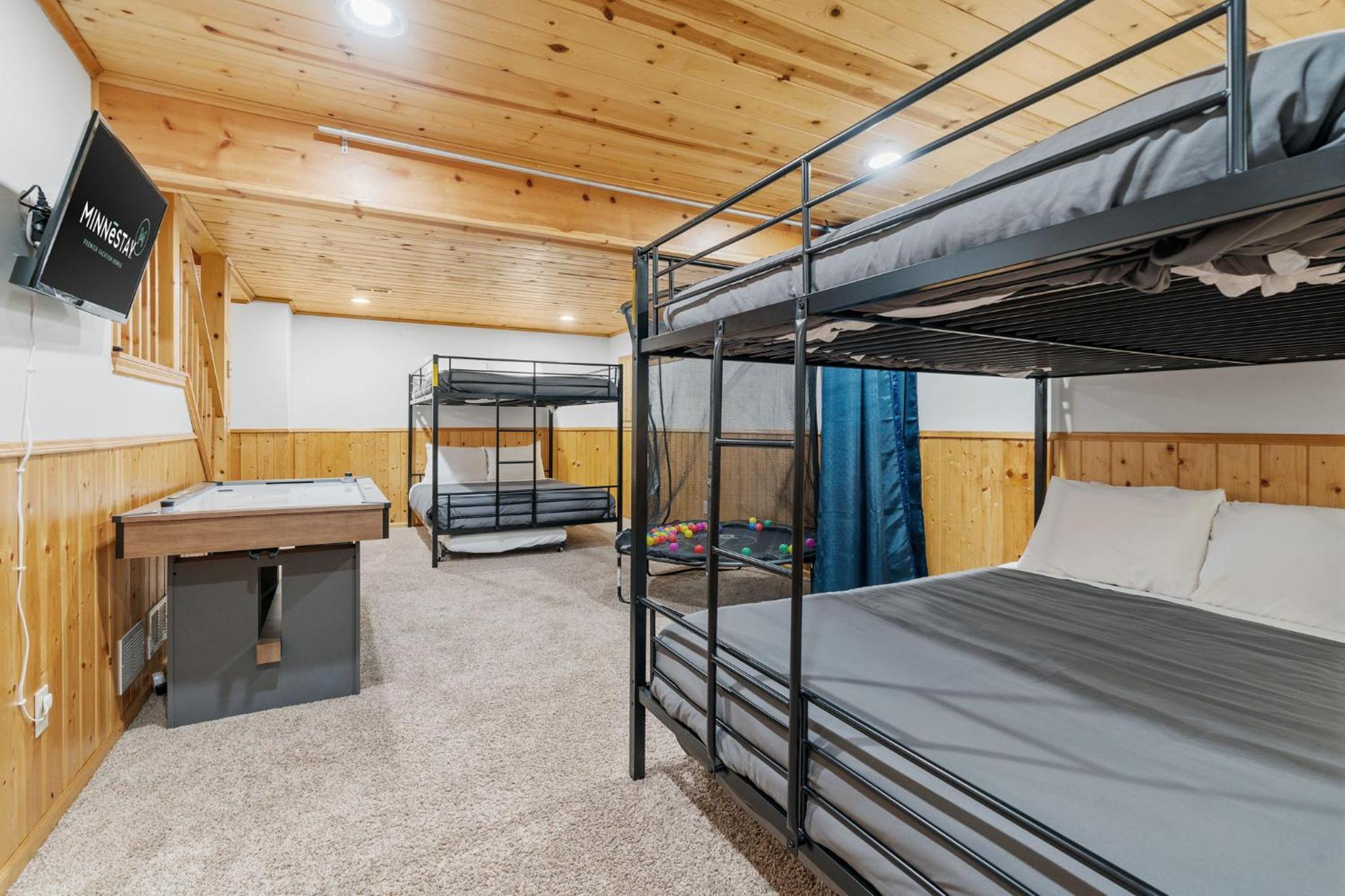 Ultimate Family Fun Escape