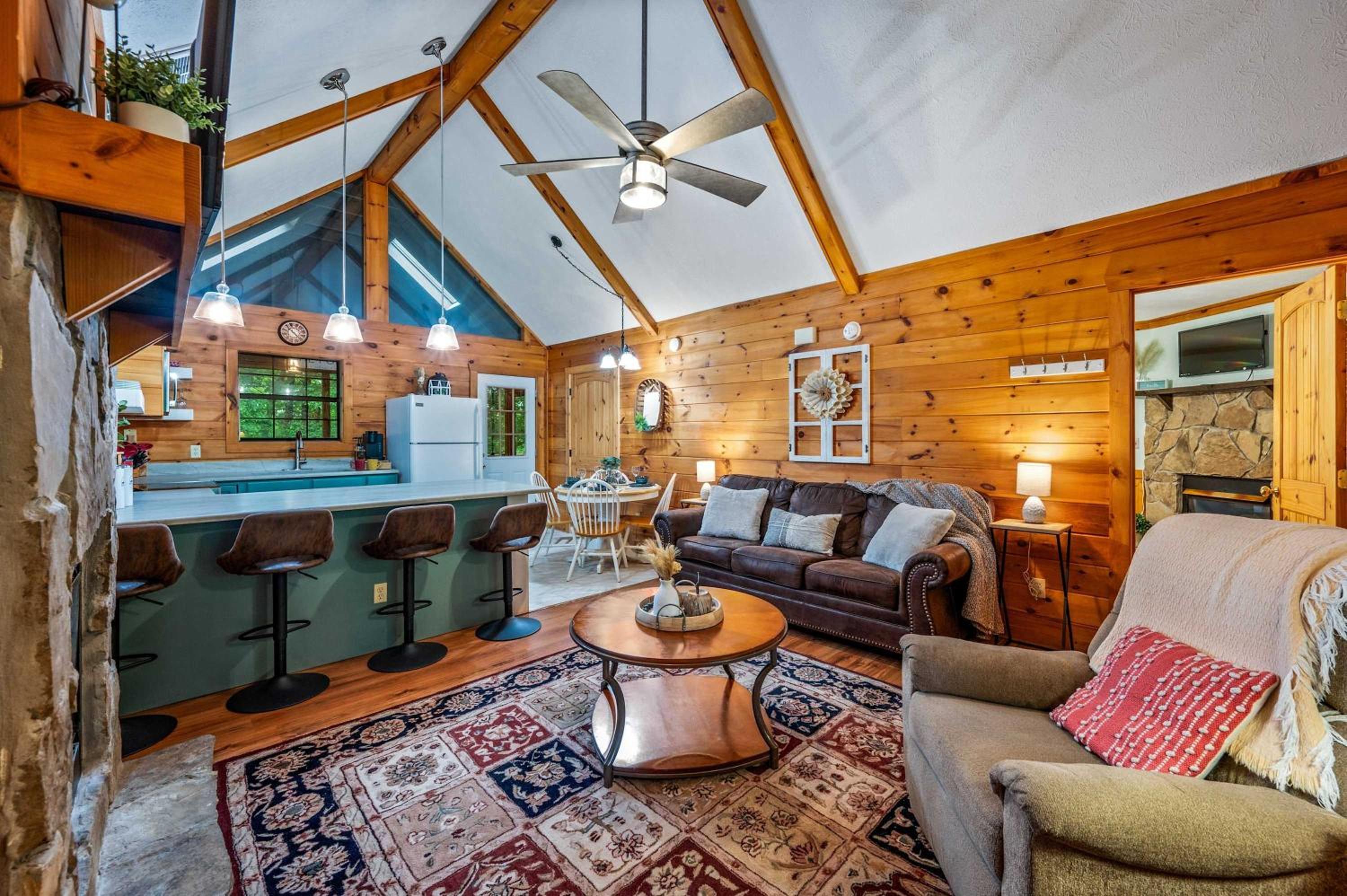 Serene Escape Minutes from Smoky Mountain Fun