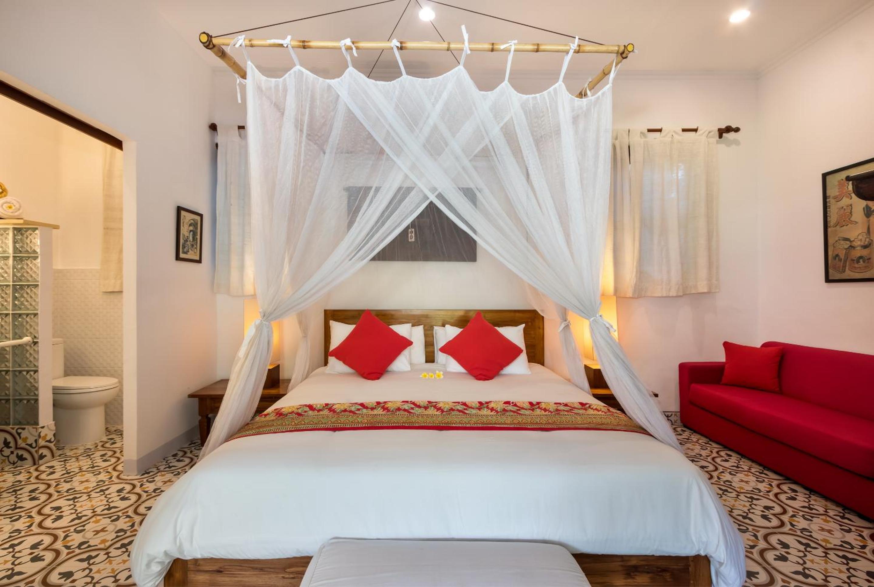 Villa Delapan Seminyak