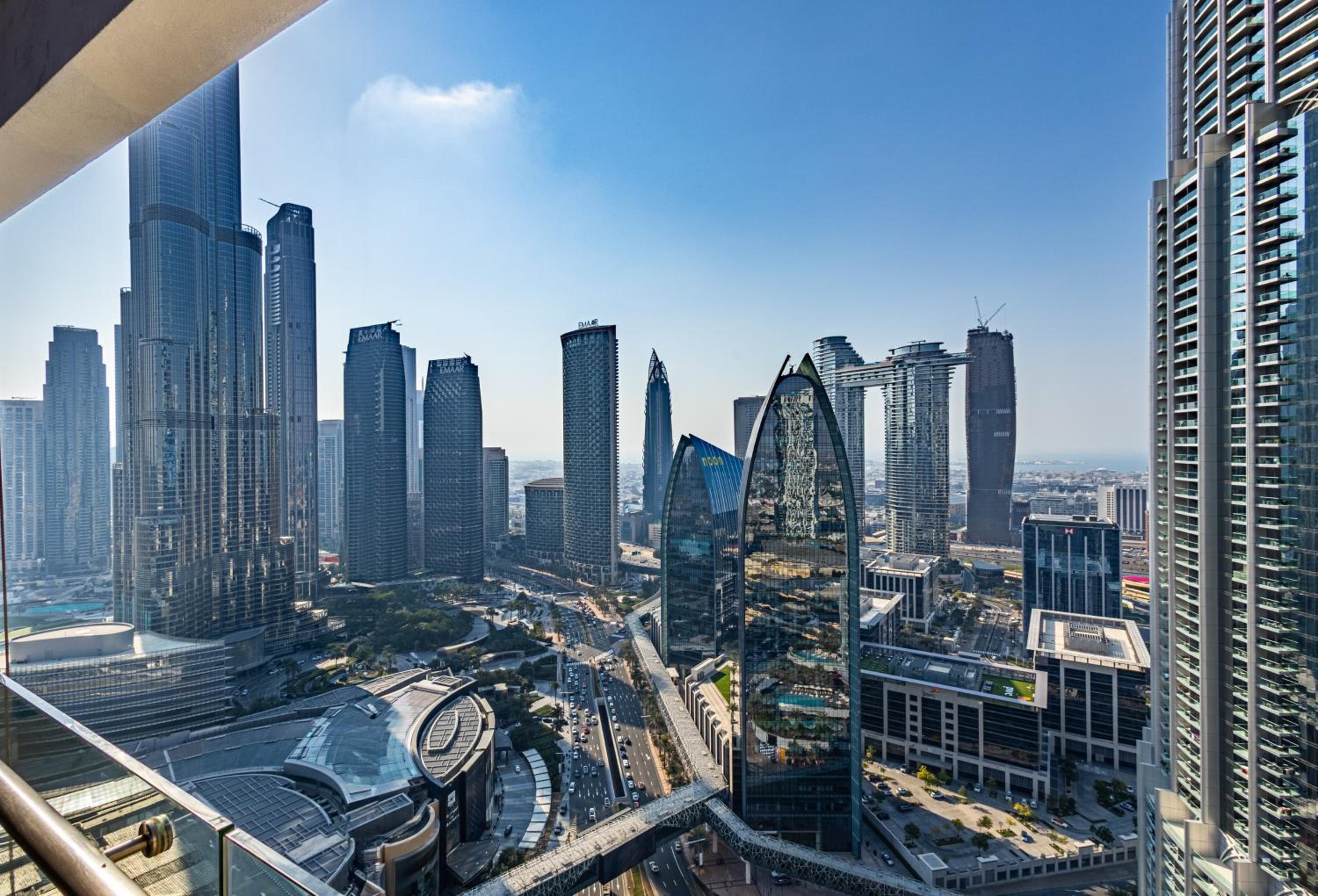 SuperHost EMAAR Residences Fashion Avenue - Former Address Dubai Mall Studio's & 1 BR