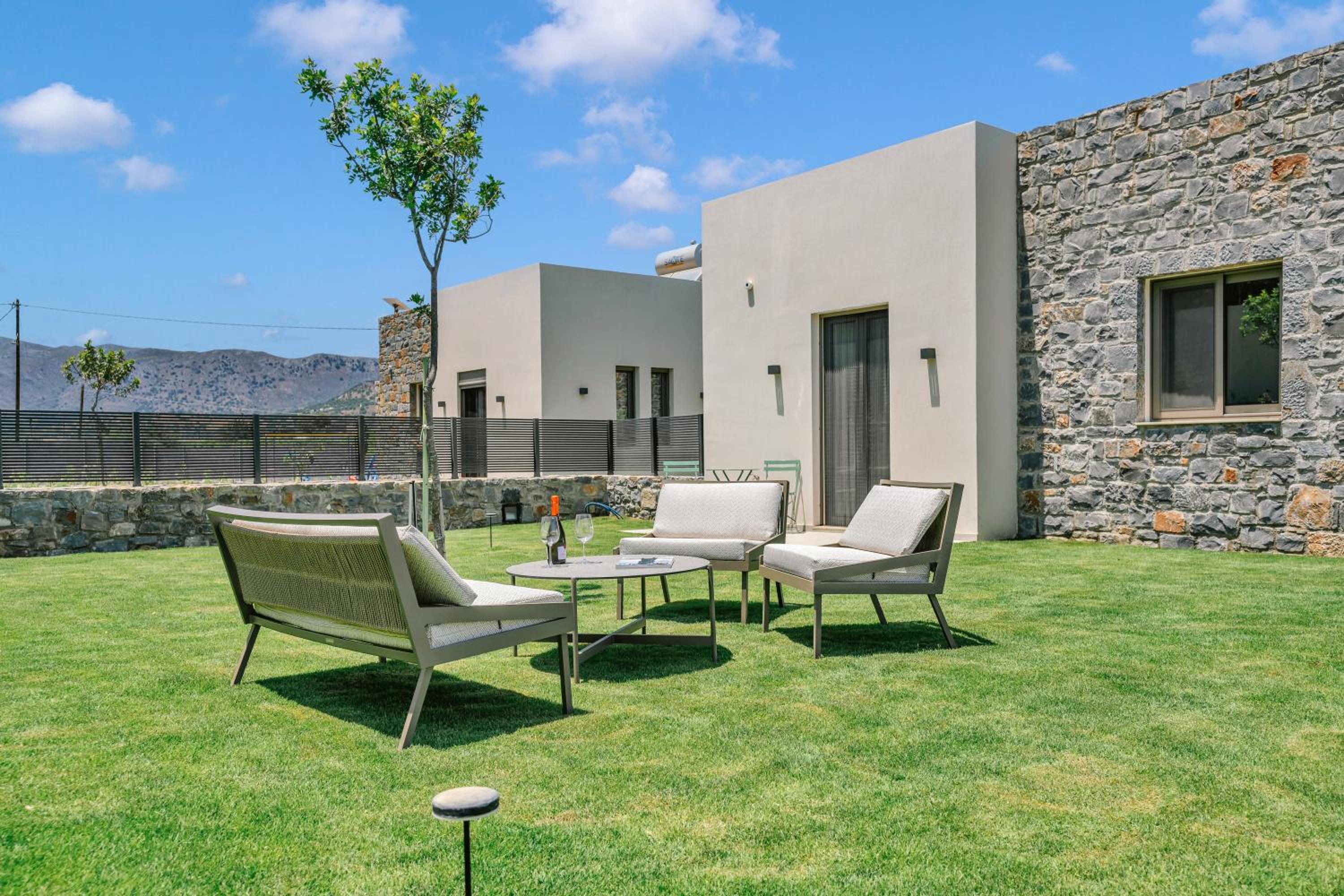 Olearia Villas