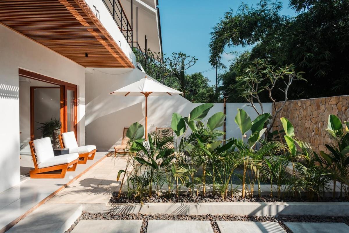 NMBR Four - New 2BR Stylish villa with private Pool & Garden