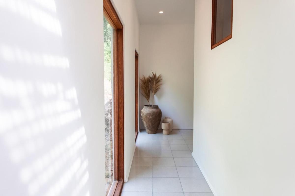 NMBR Four - New 2BR Stylish villa with private Pool & Garden