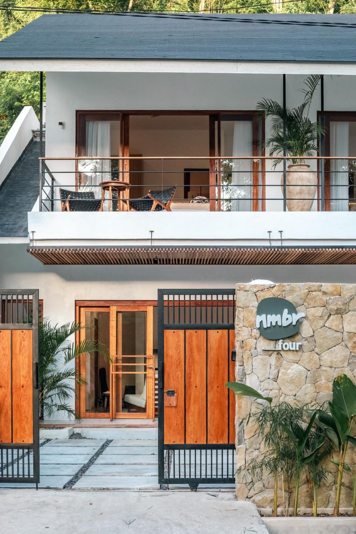 NMBR Four - New 2BR Stylish villa with private Pool & Garden
