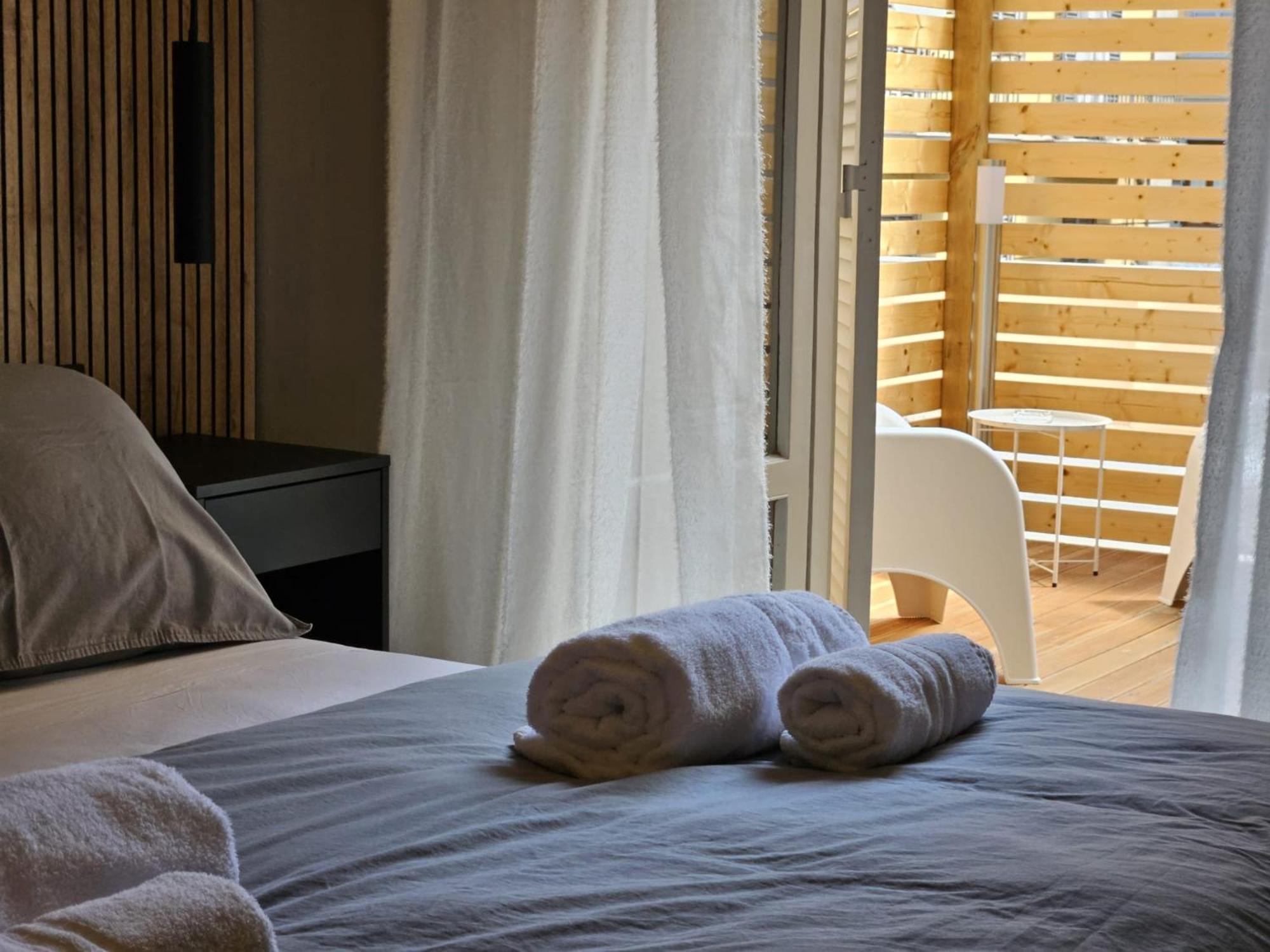 Be Your Home - Guest House Montegrappa Terrace
