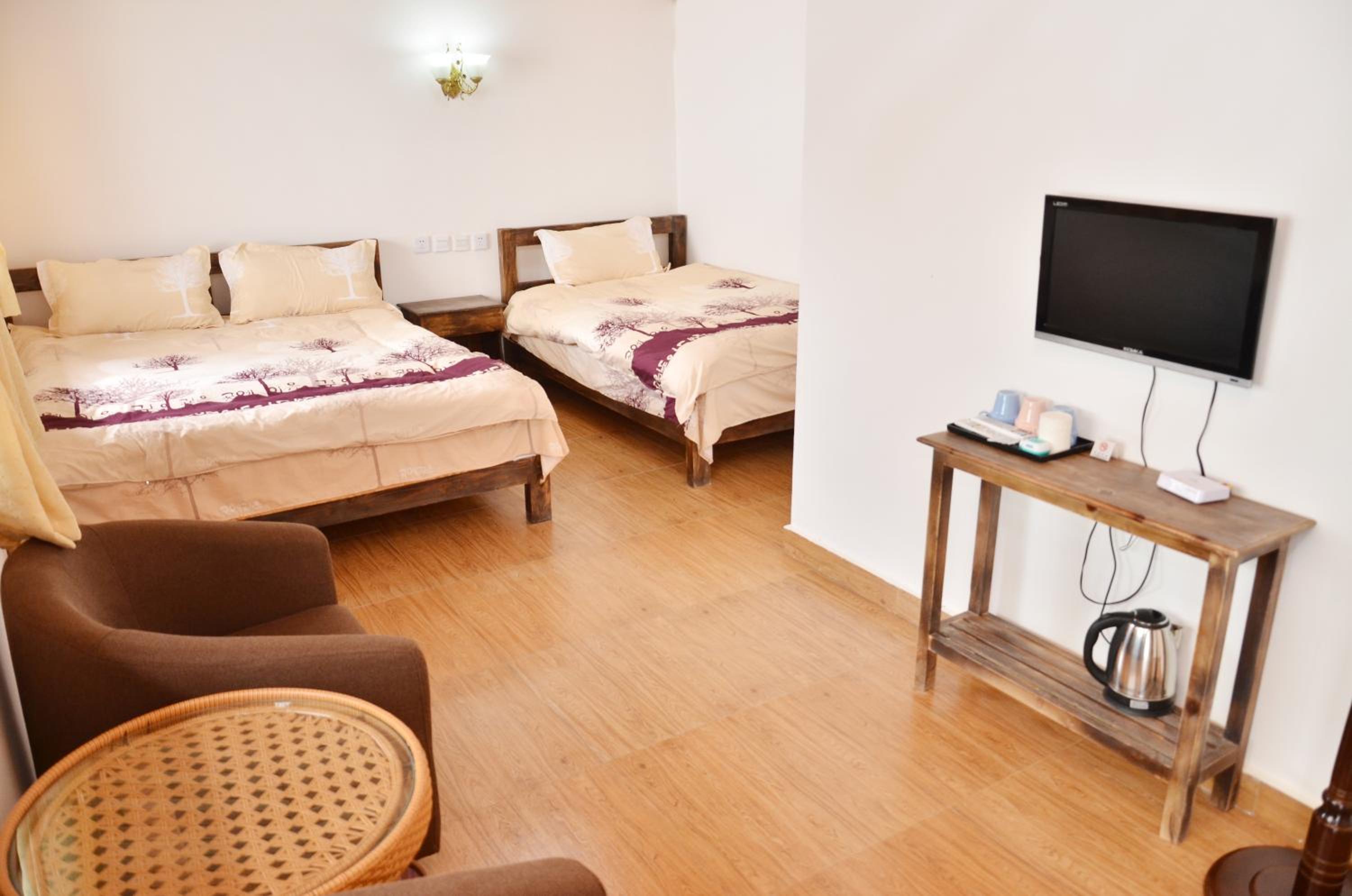Tourist Courtyard Hotel