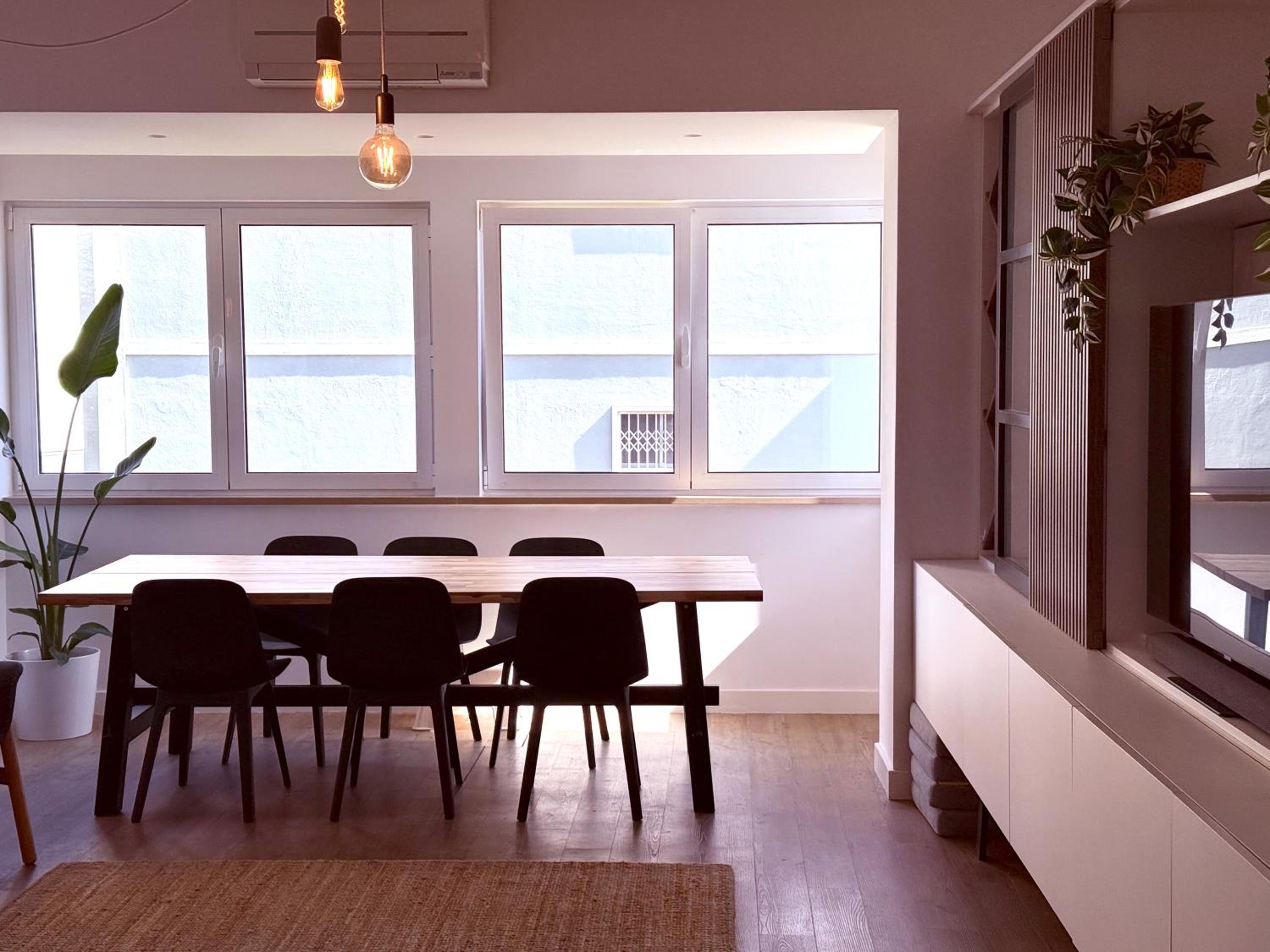 NEW 3 Bedroom Beachfront Apartment