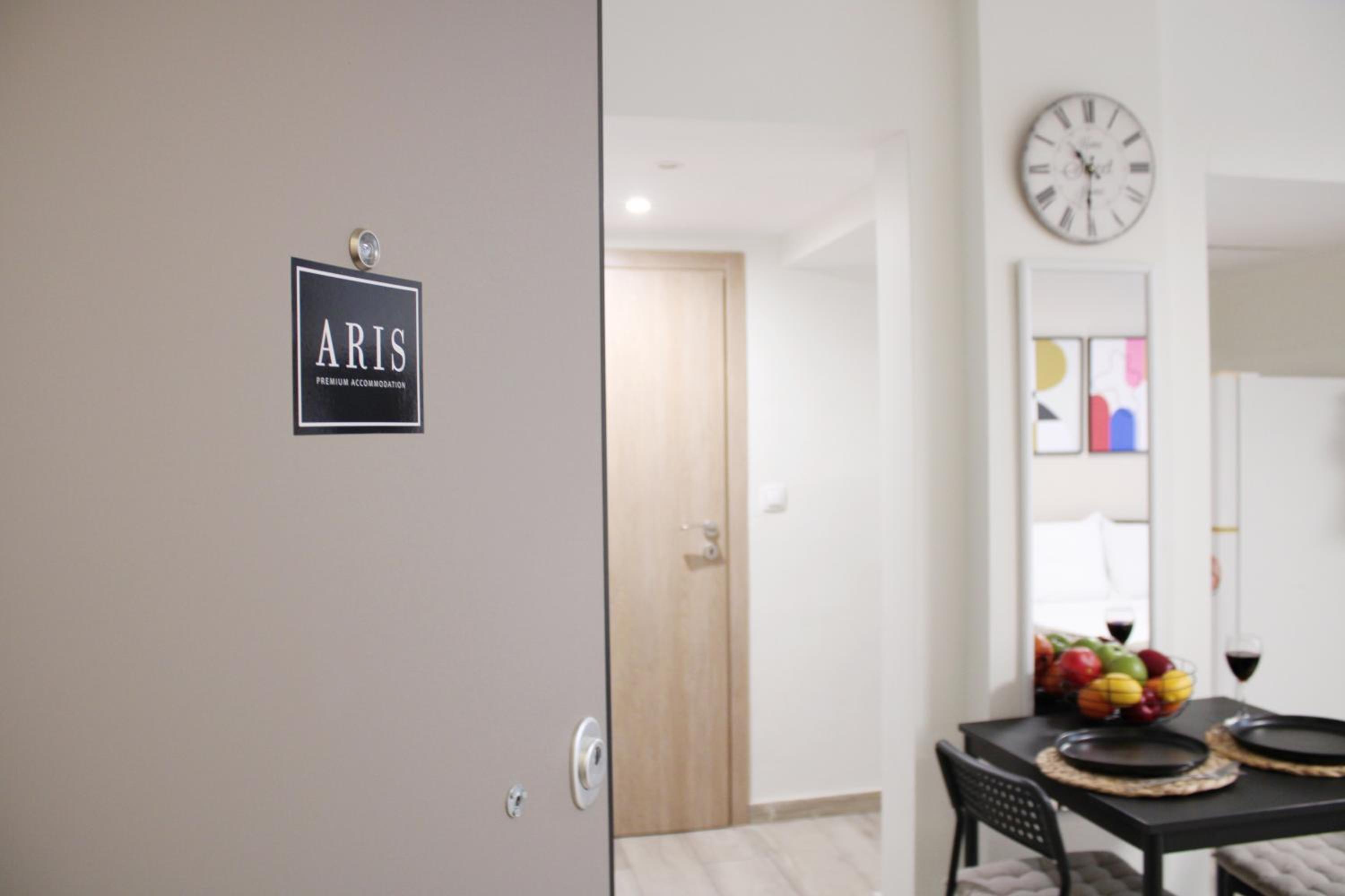 ARIS- King suite on the boulevard