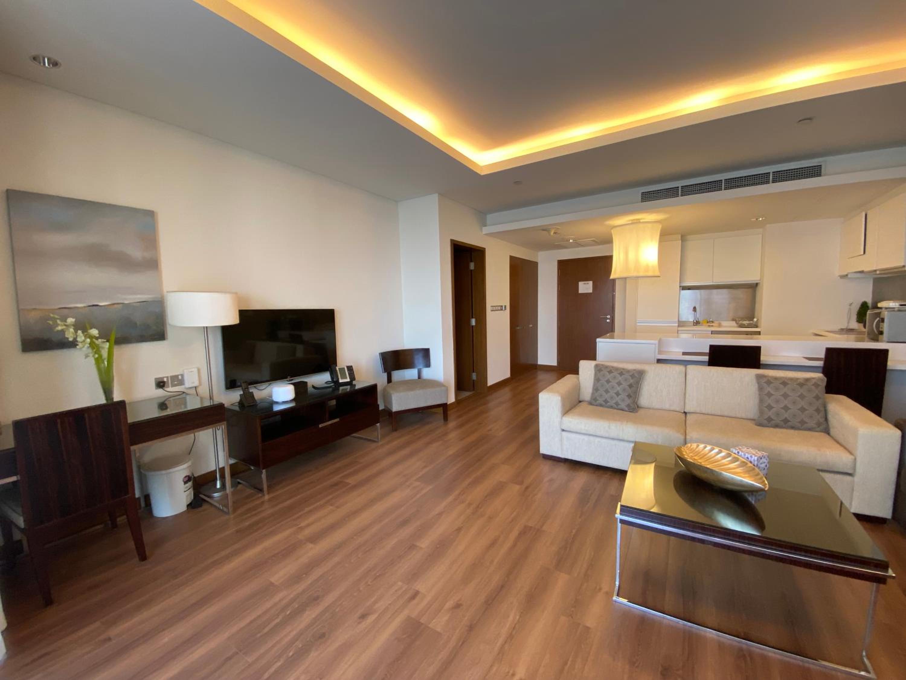SuperHost EMAAR Residences Fashion Avenue - Former Address Dubai Mall Studio's & 1 BR