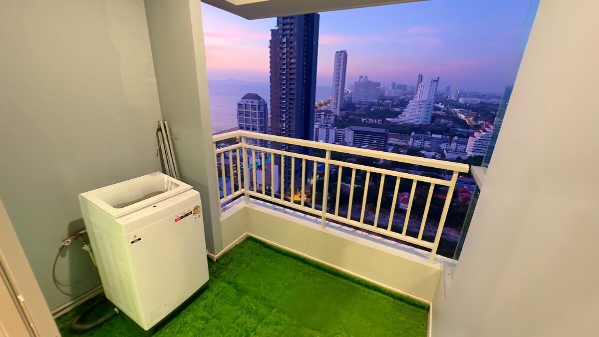 Lumpini Park Beach 2BR Seaview Room 78 sqm