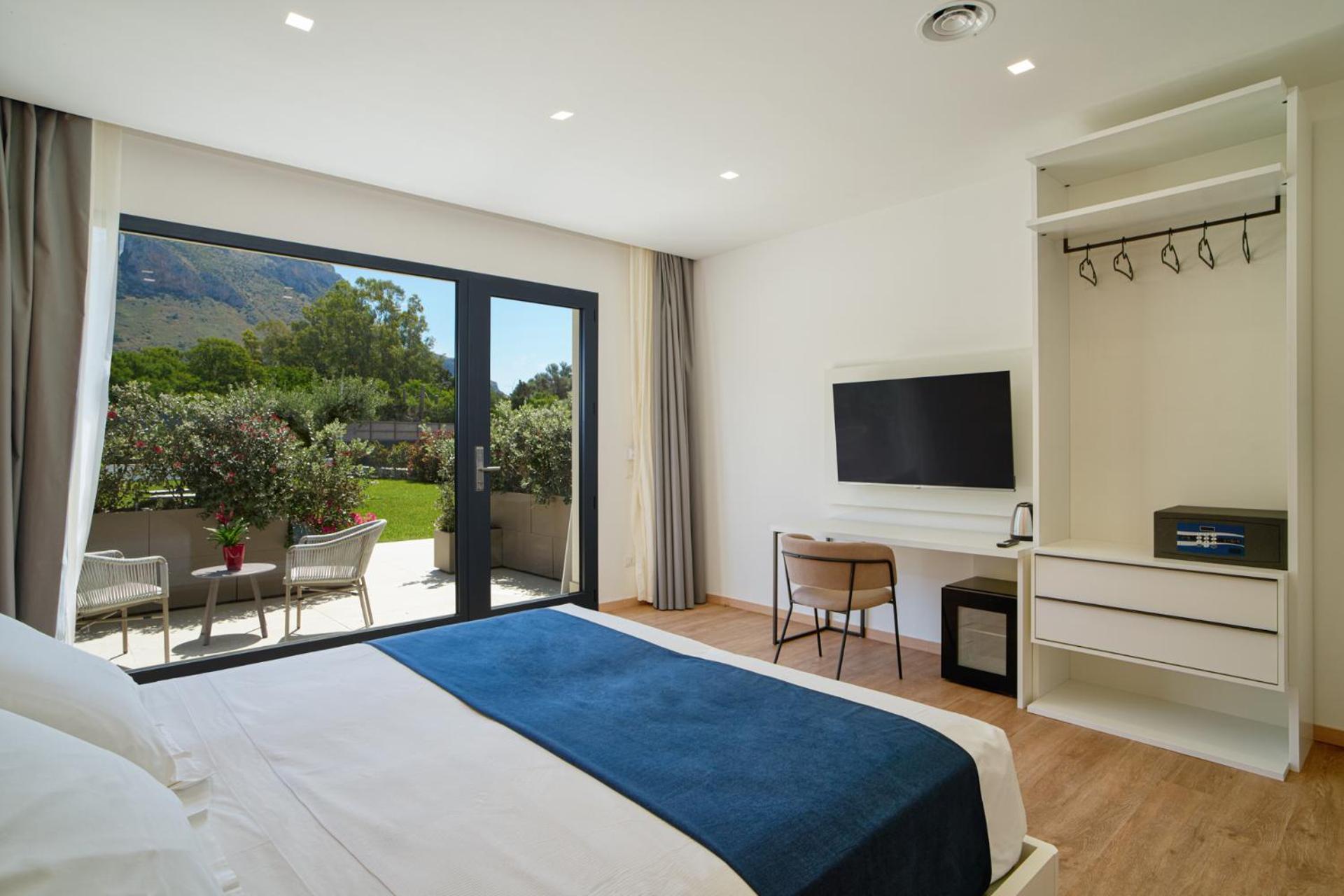 Ella Suites Apartments