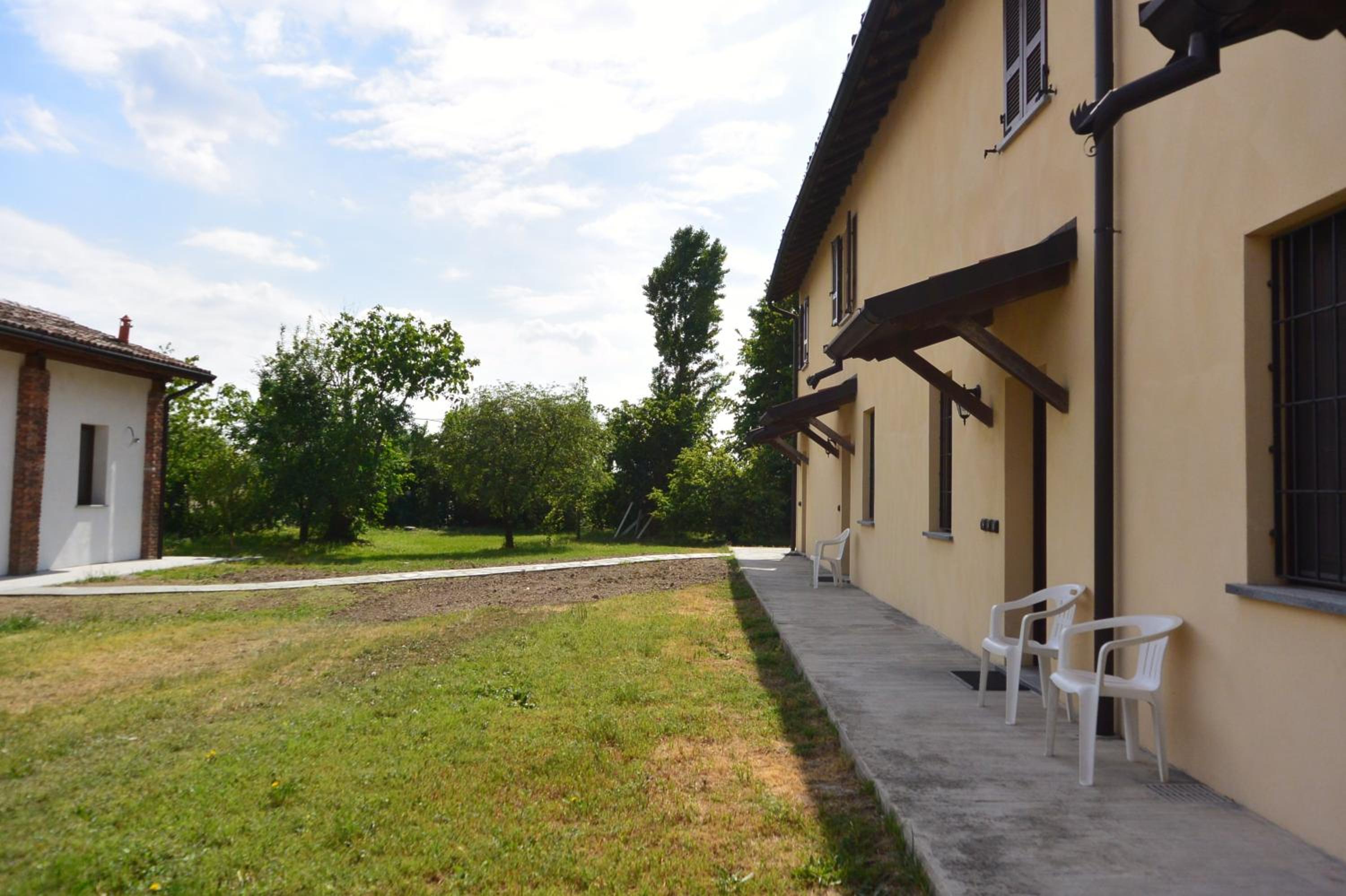 Photo 48