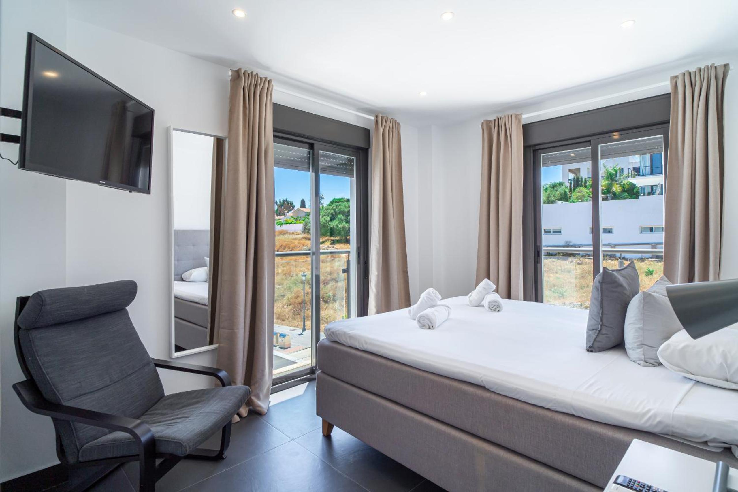 Villa Romeral Premium by Casasol