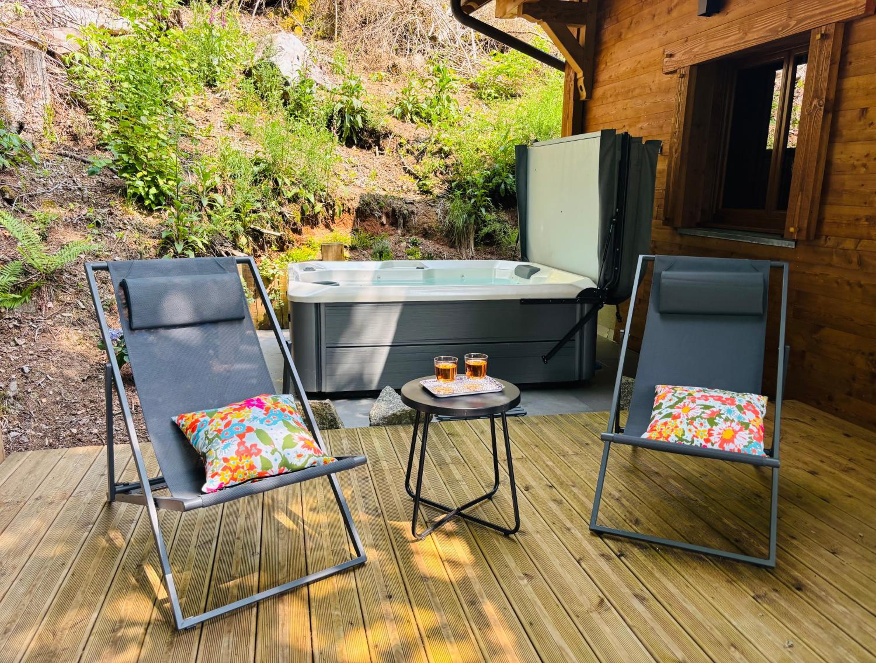 Chalet Les Cimes - Sauna - Jacuzzi