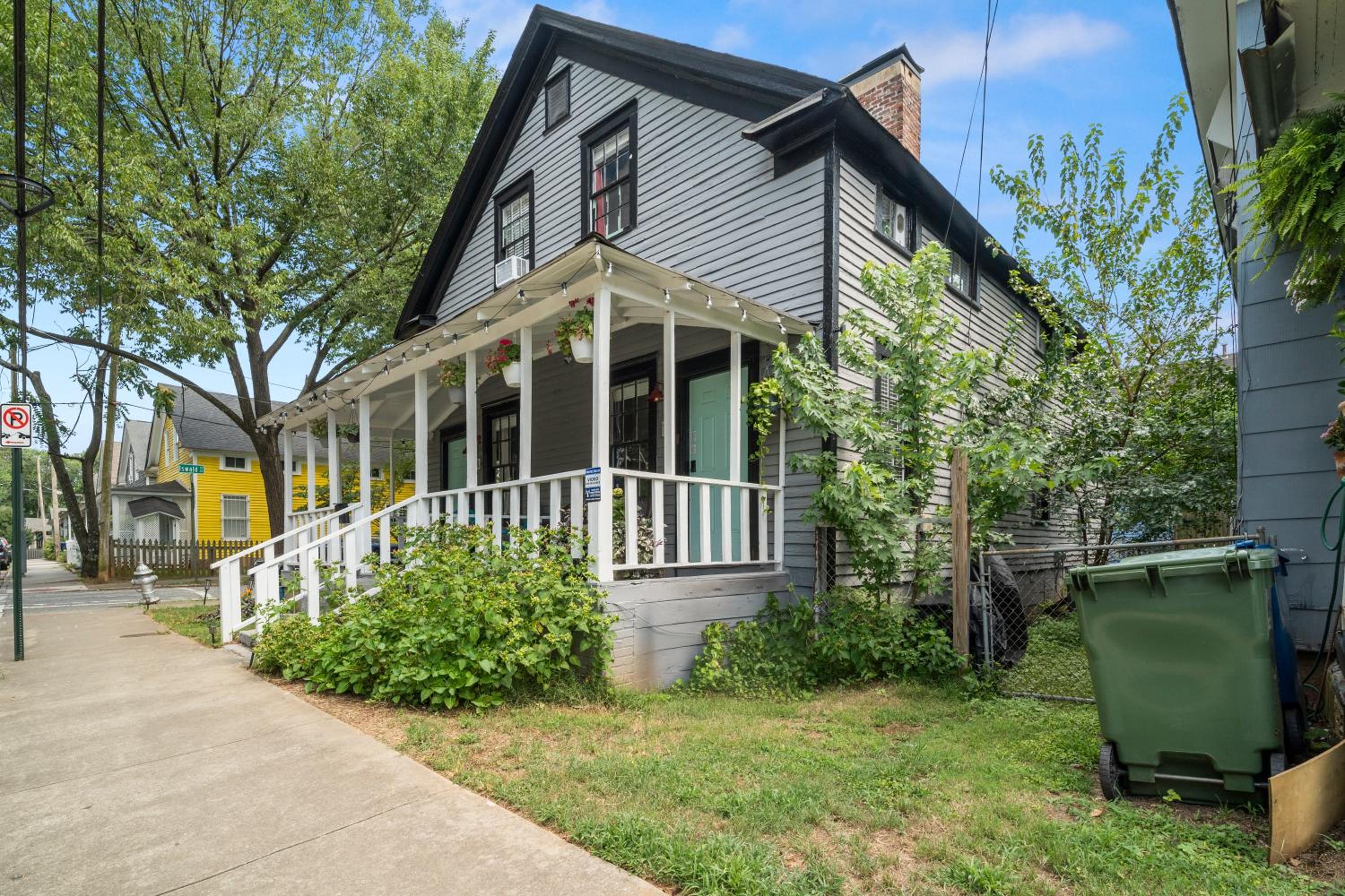 Charming Historic Cabbagetown Home an Atlanta Gem! Close to Atlanta Stadium FIFA!