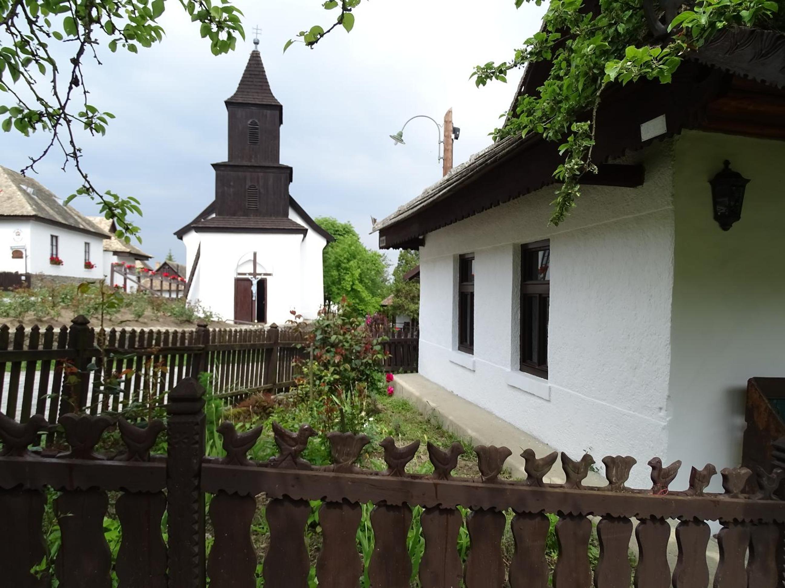Photo 19
